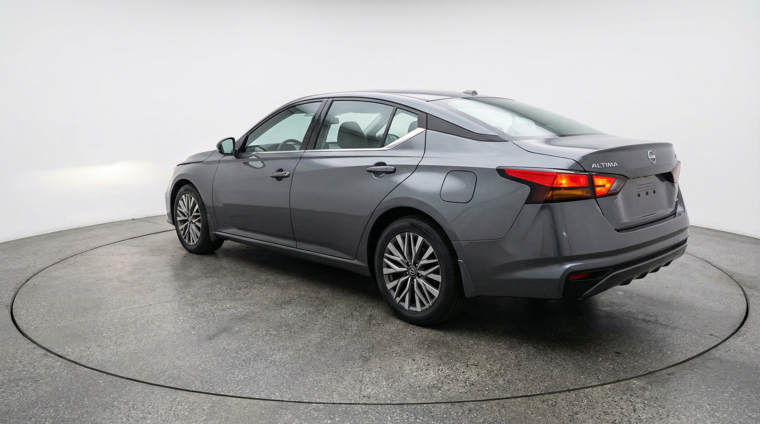 Thumbnail: 2025 Nissan Altima - 6