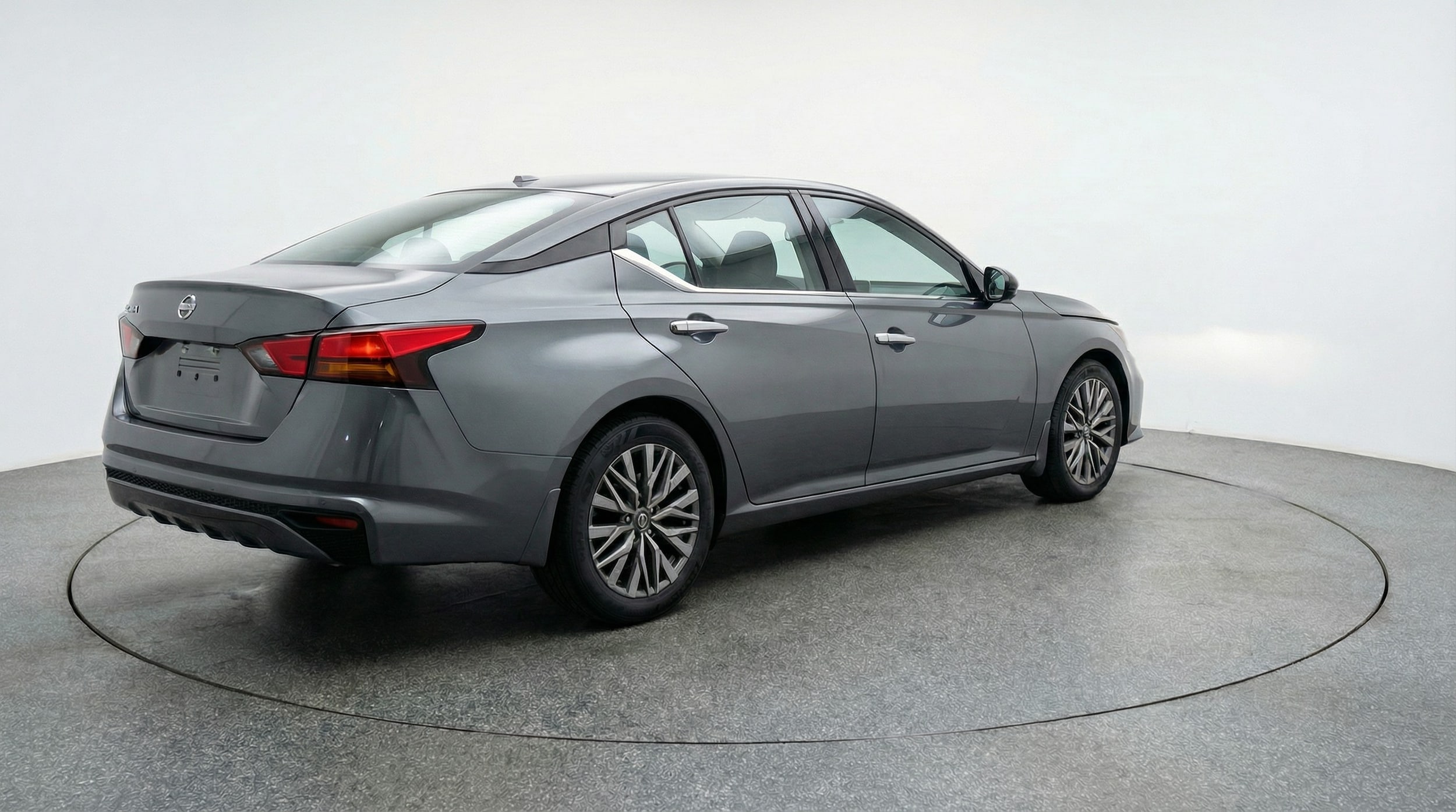 Thumbnail: 2025 Nissan Altima - 7