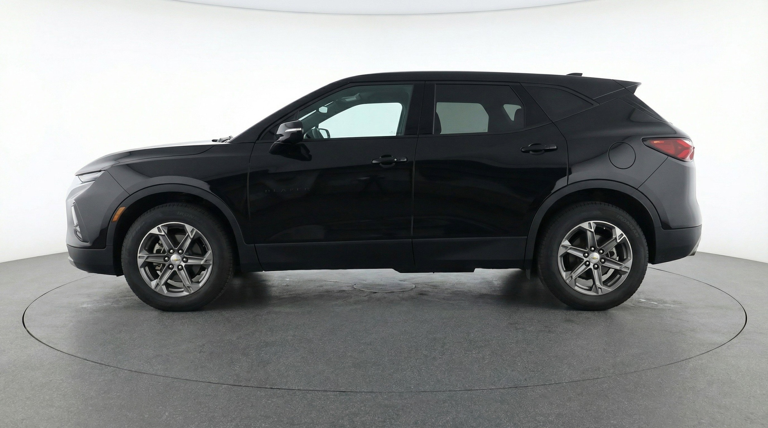 Thumbnail: 2025 Chevrolet Blazer - 5