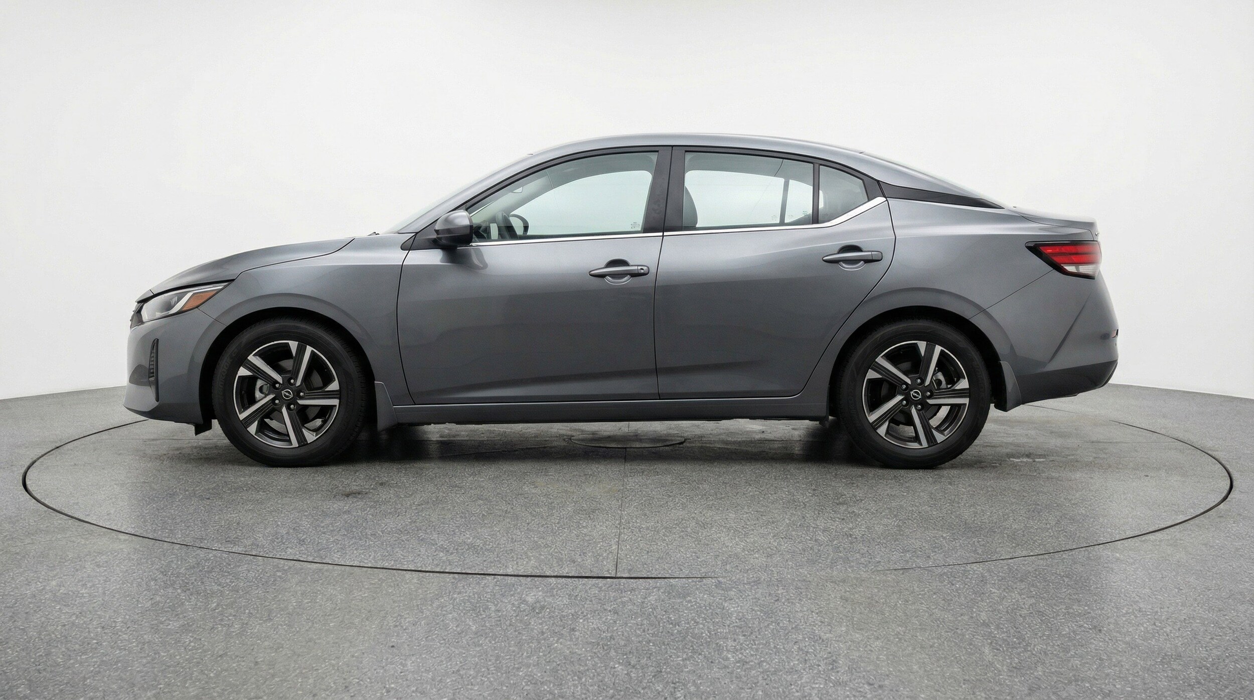 Thumbnail: 2025 Nissan Sentra - 5
