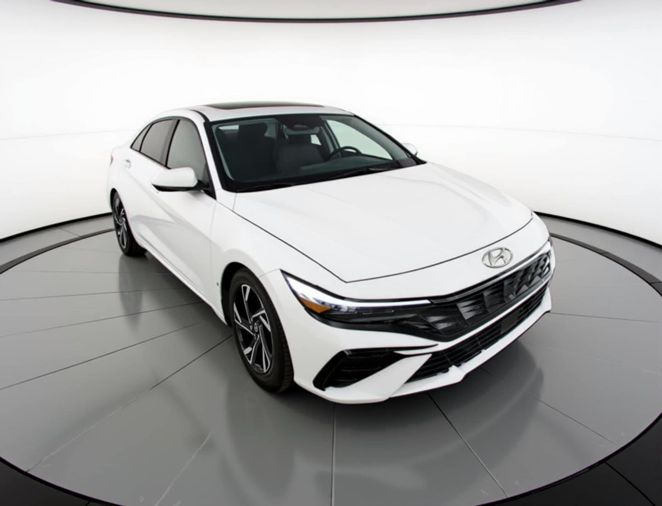 Thumbnail: 2025 Hyundai Elantra - 1