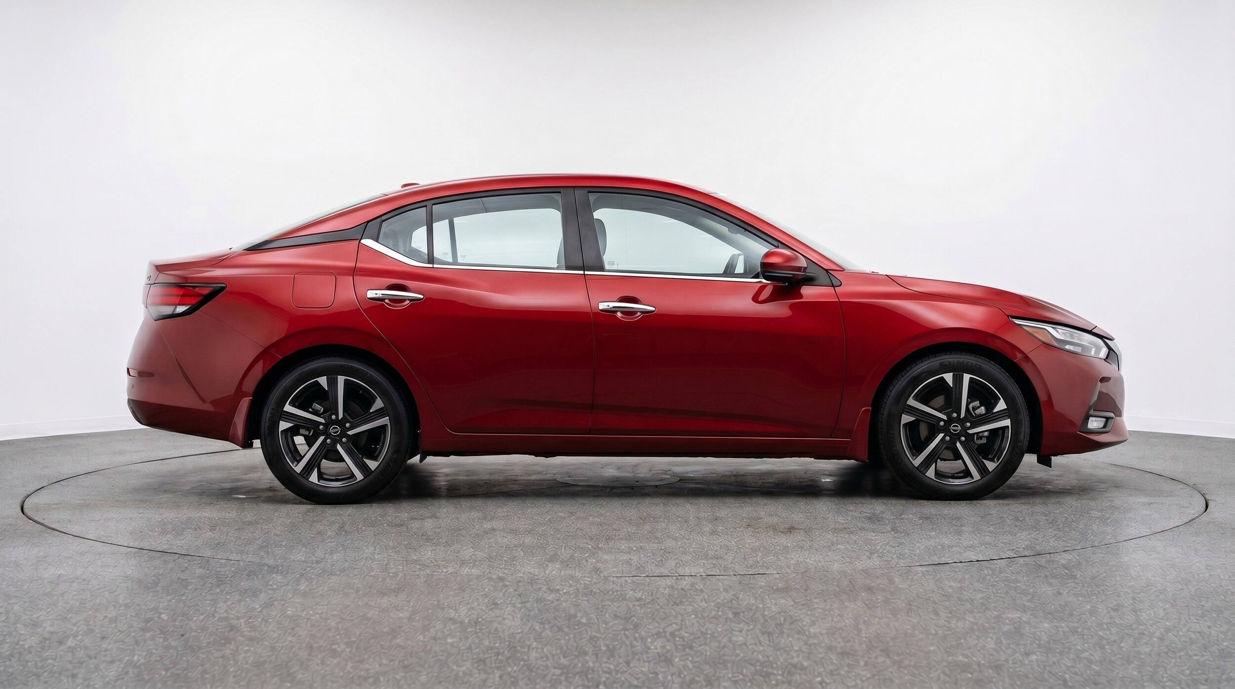 Thumbnail: 2025 Nissan Sentra - 11