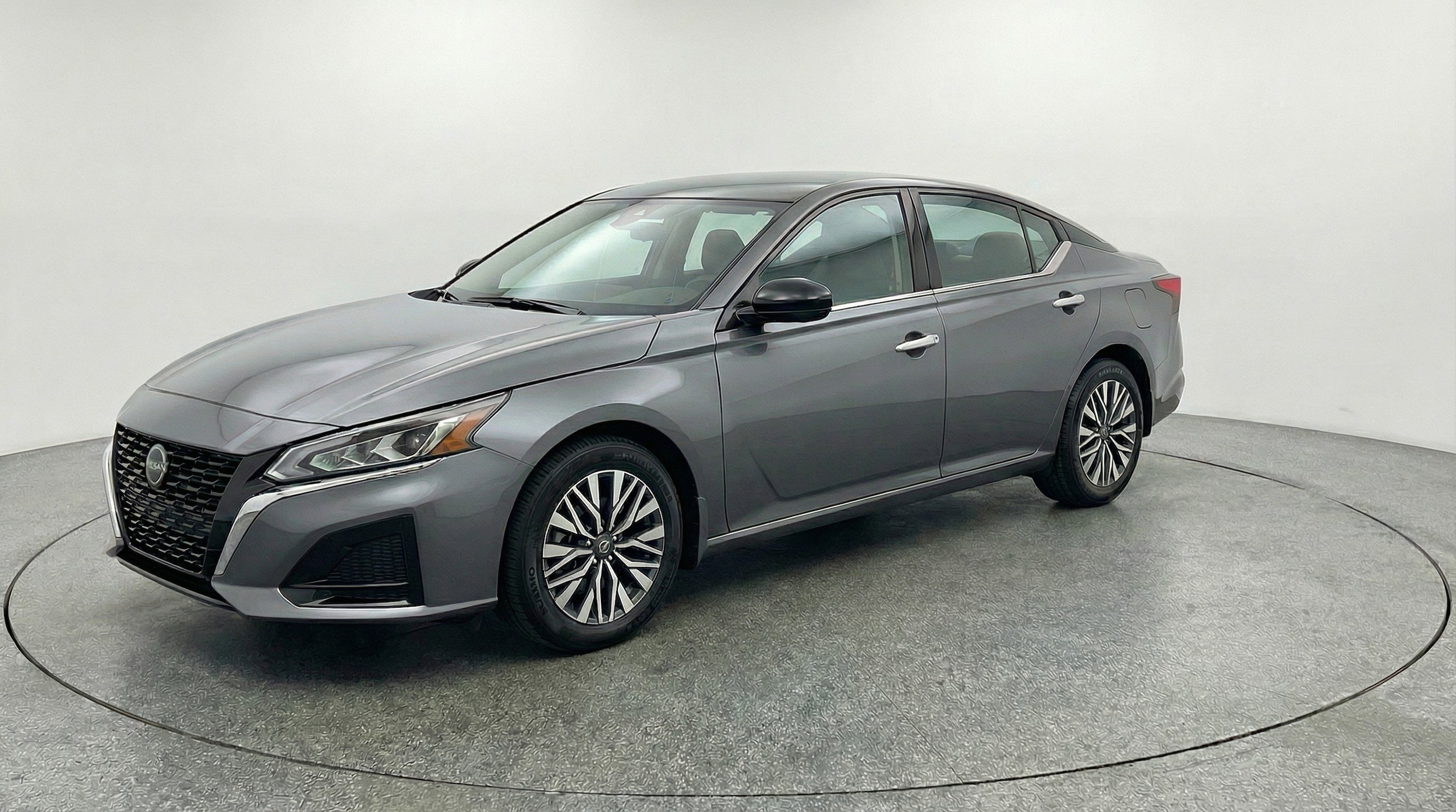 Thumbnail: 2025 Nissan Altima - 3