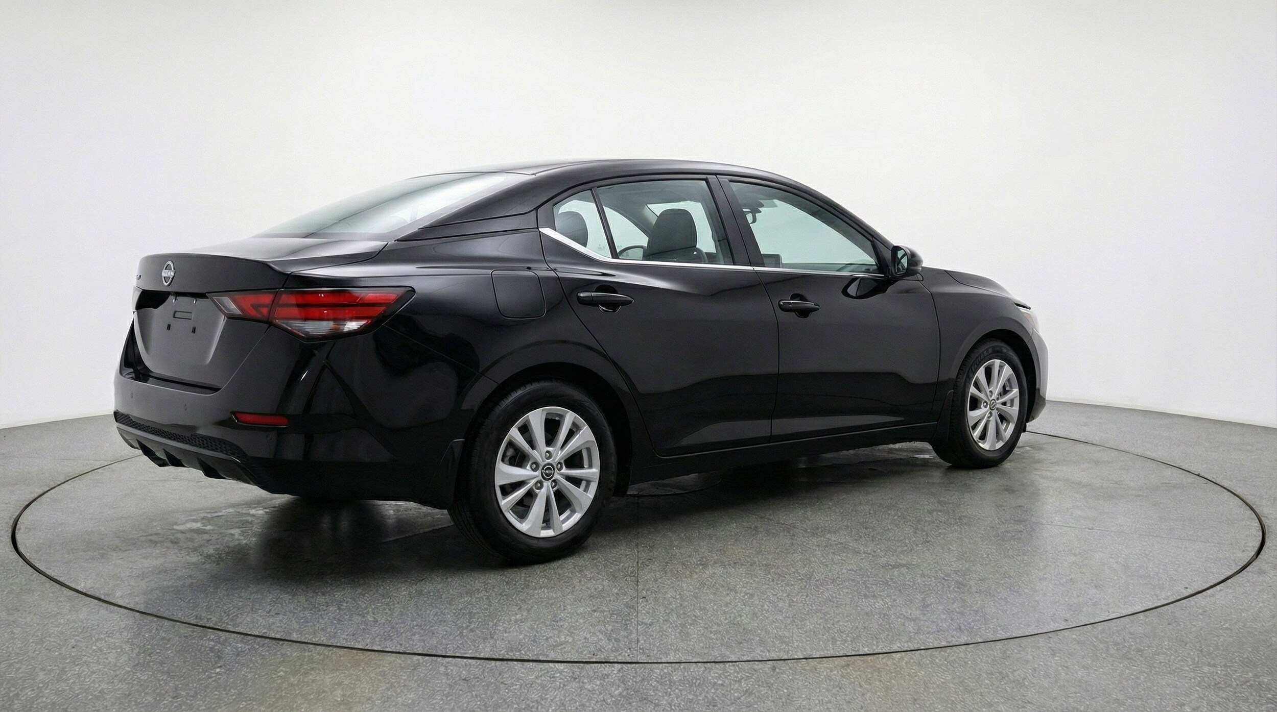 Thumbnail: 2025 Nissan Sentra - 9