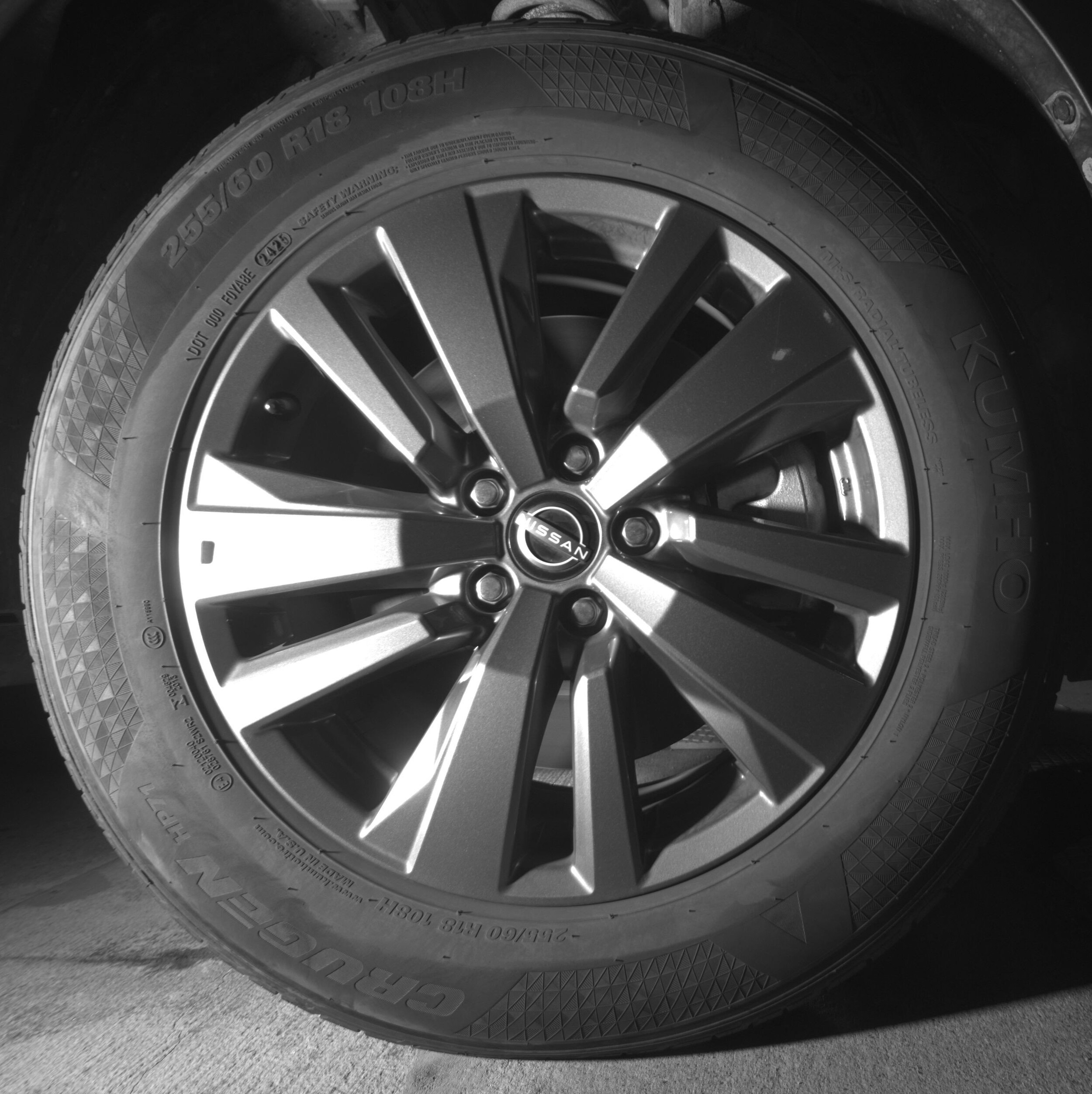 Thumbnail: 2025 Nissan Pathfinder - 13