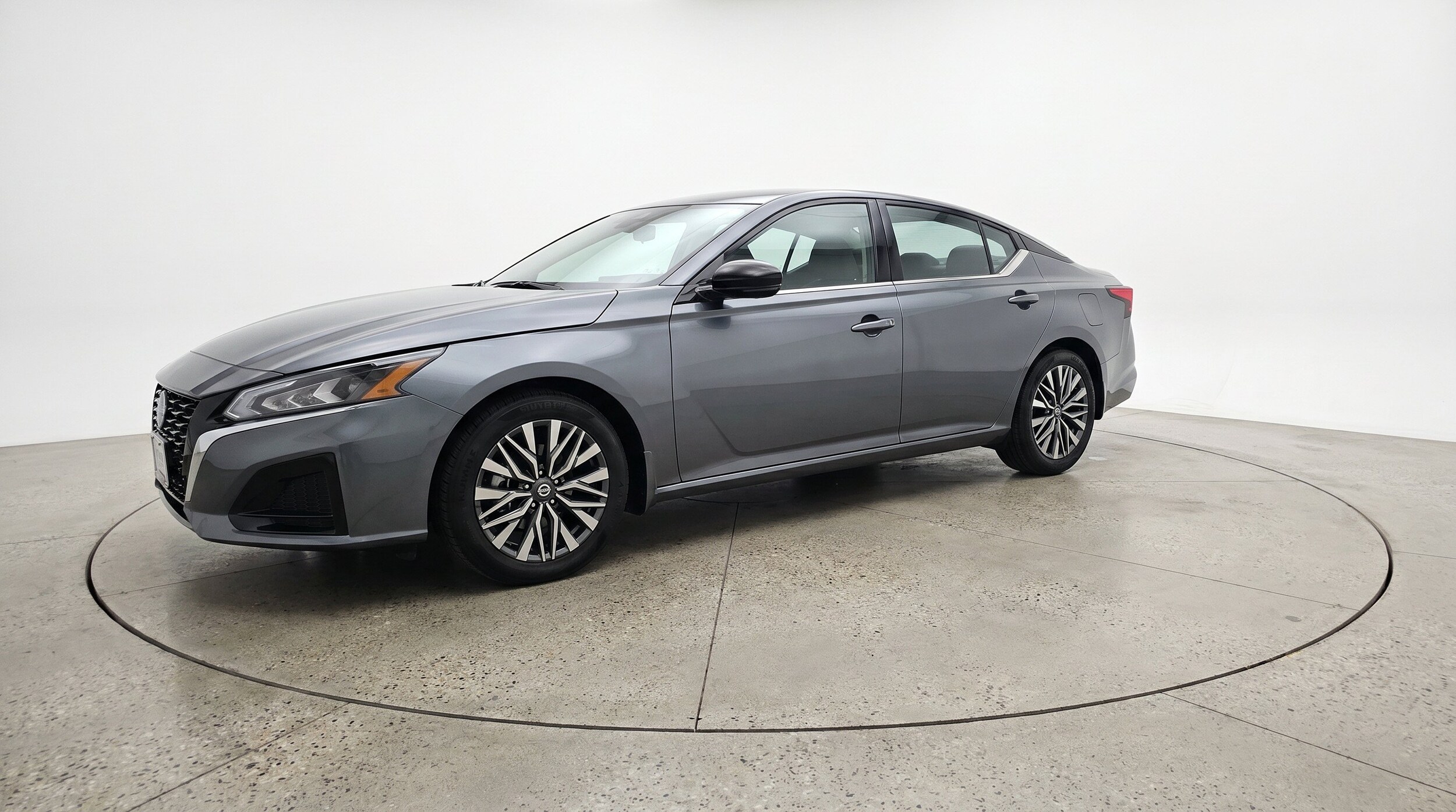 Thumbnail: 2025 Nissan Altima - 3