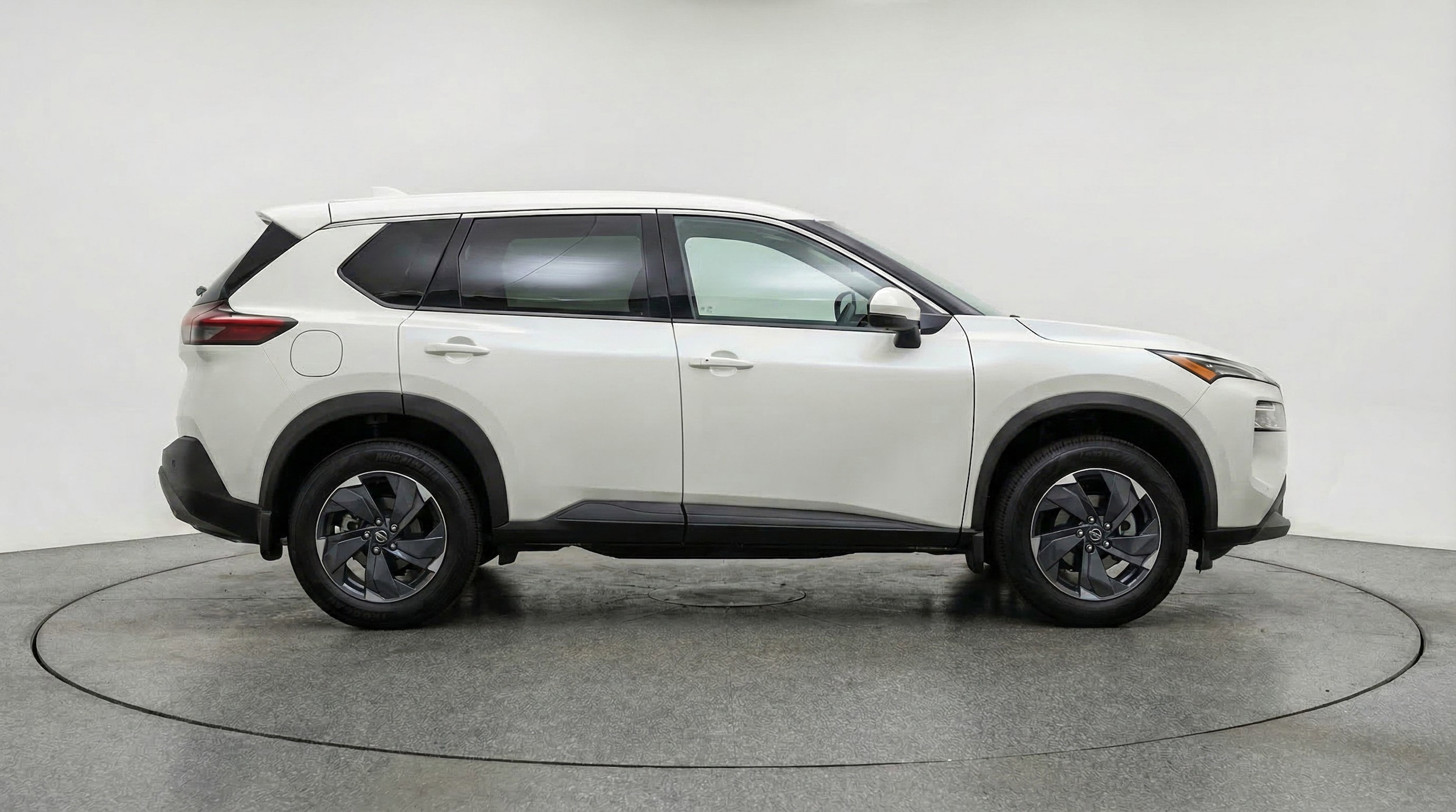 Thumbnail: 2025 Nissan Rogue - 11