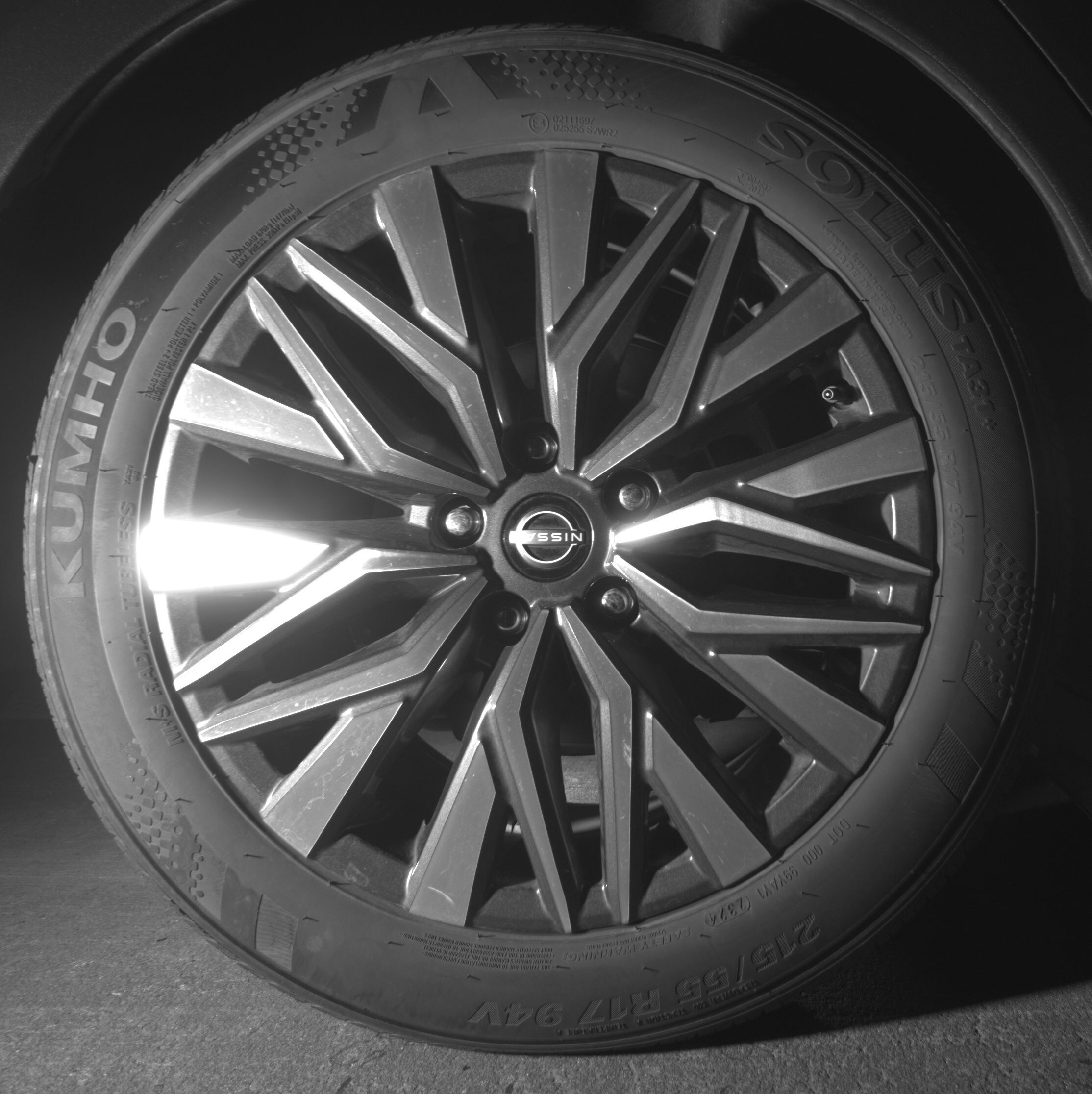 Thumbnail: 2025 Nissan Altima - 12