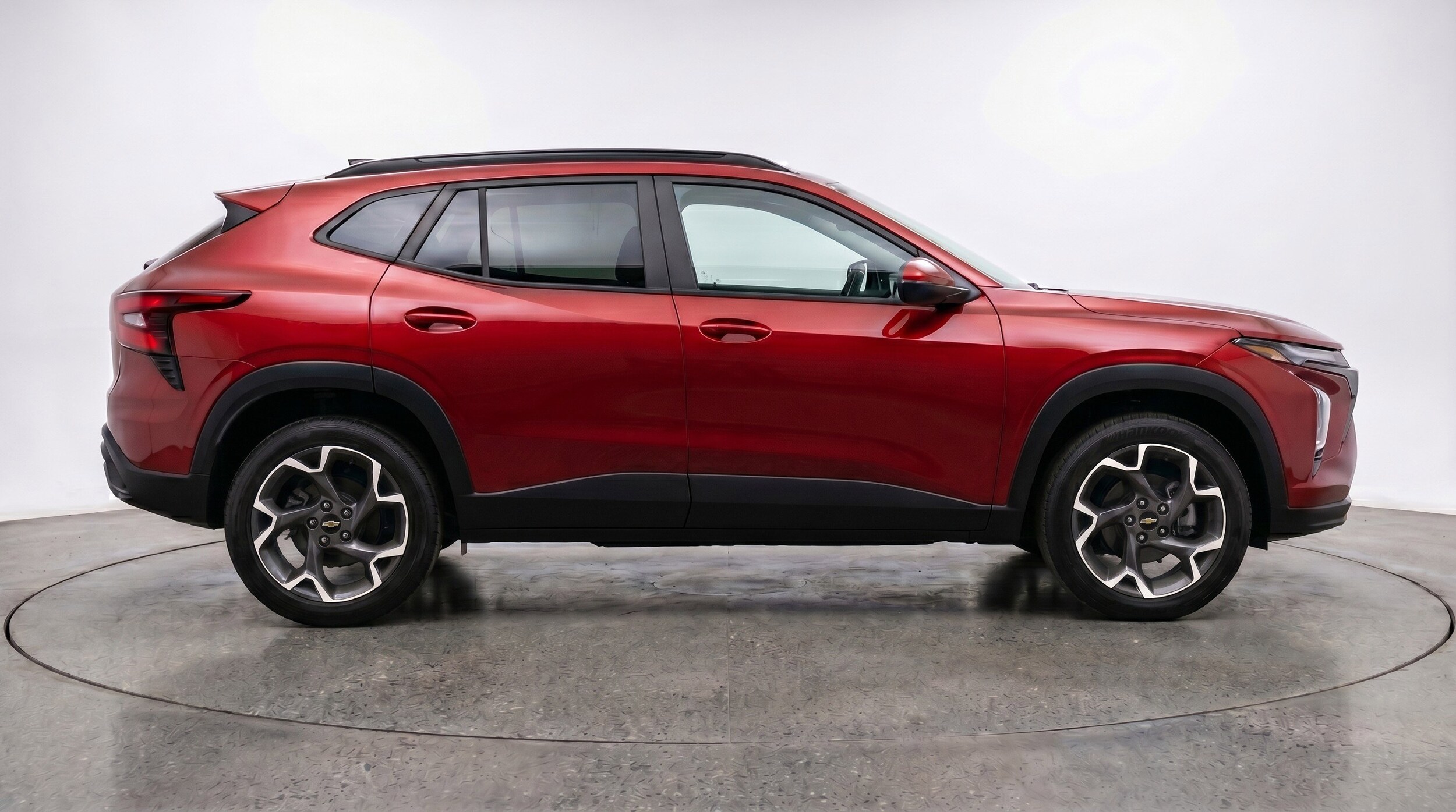 Thumbnail: 2025 Chevrolet Trax - 11