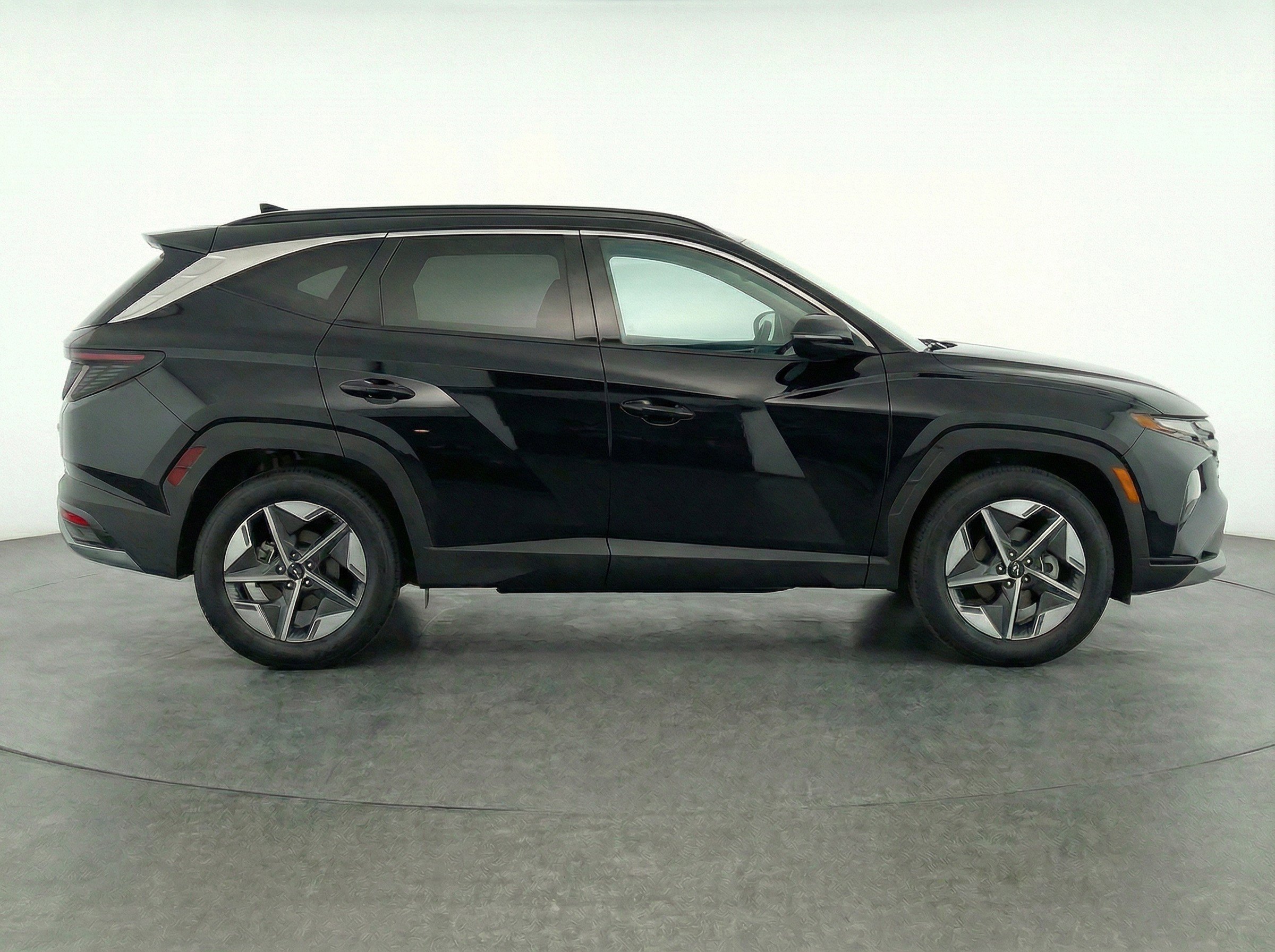 Thumbnail: 2025 Hyundai Tucson - 11