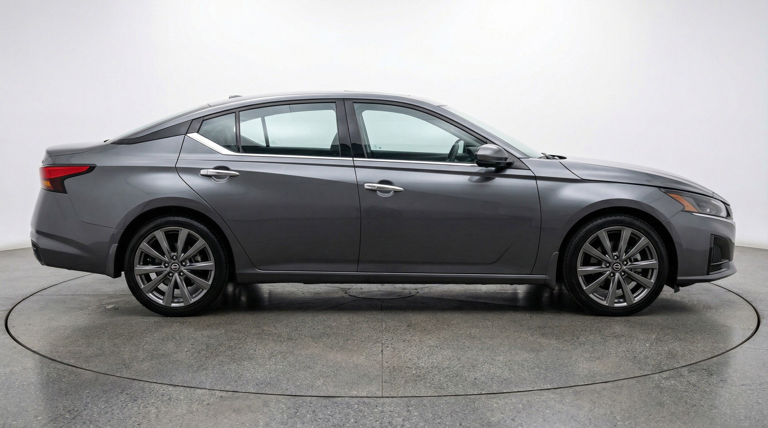 Thumbnail: 2025 Nissan Altima - 11