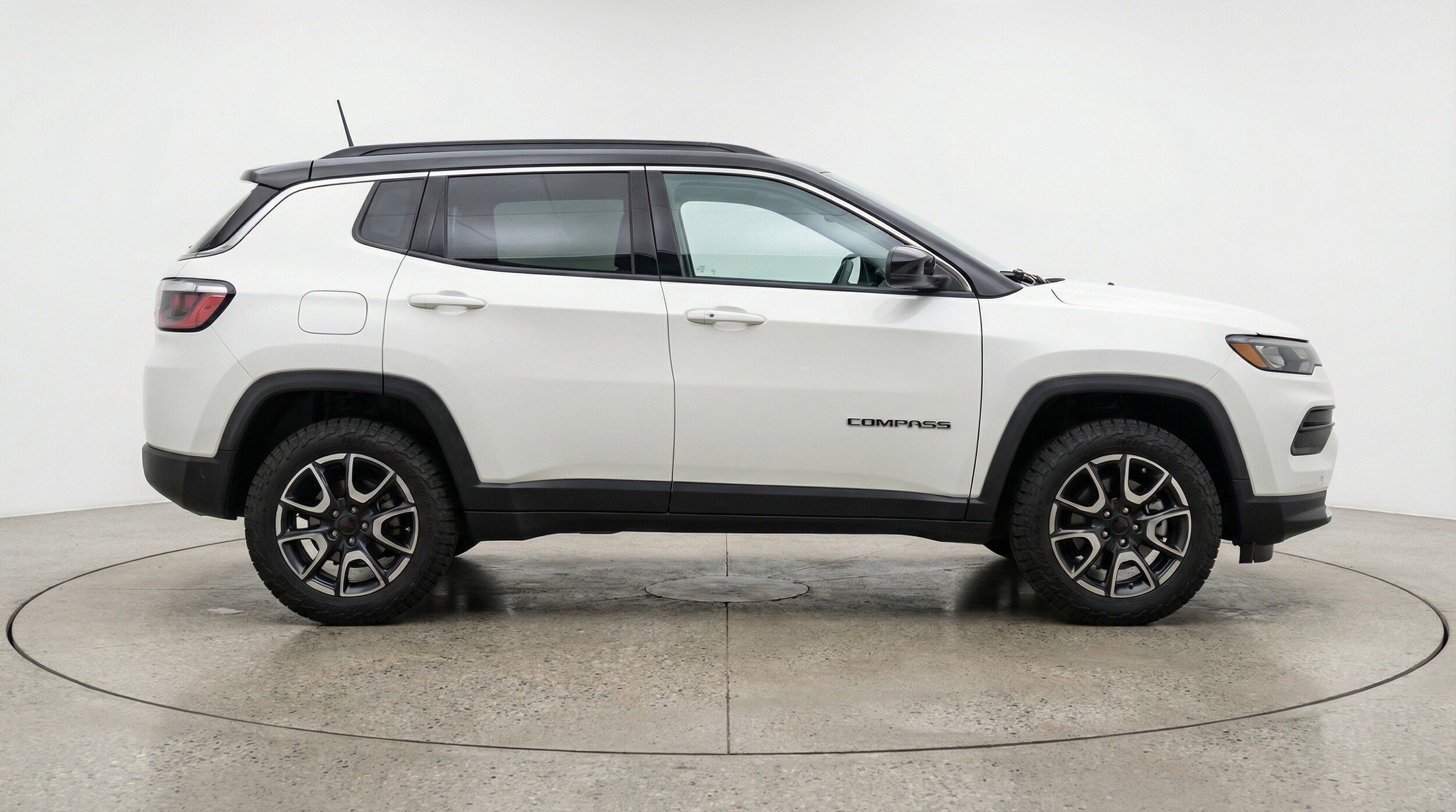 Thumbnail: 2025 Jeep Compass - 11