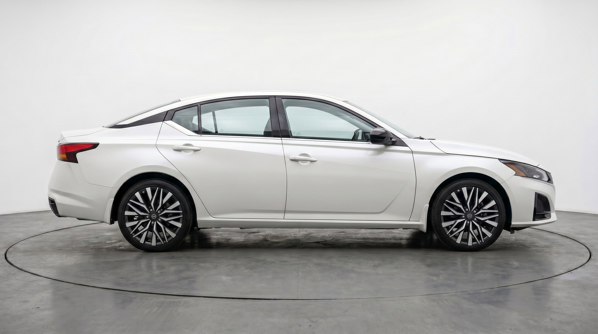 Thumbnail: 2025 Nissan Altima - 11
