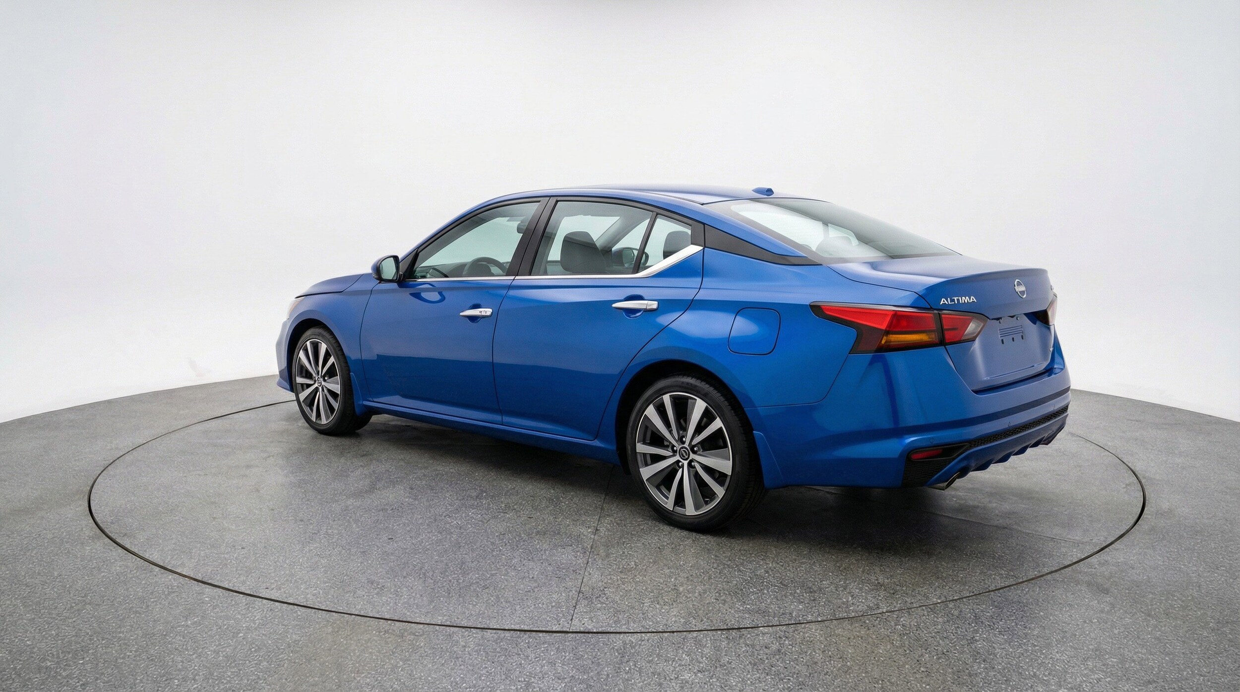 Thumbnail: 2025 Nissan Altima - 6