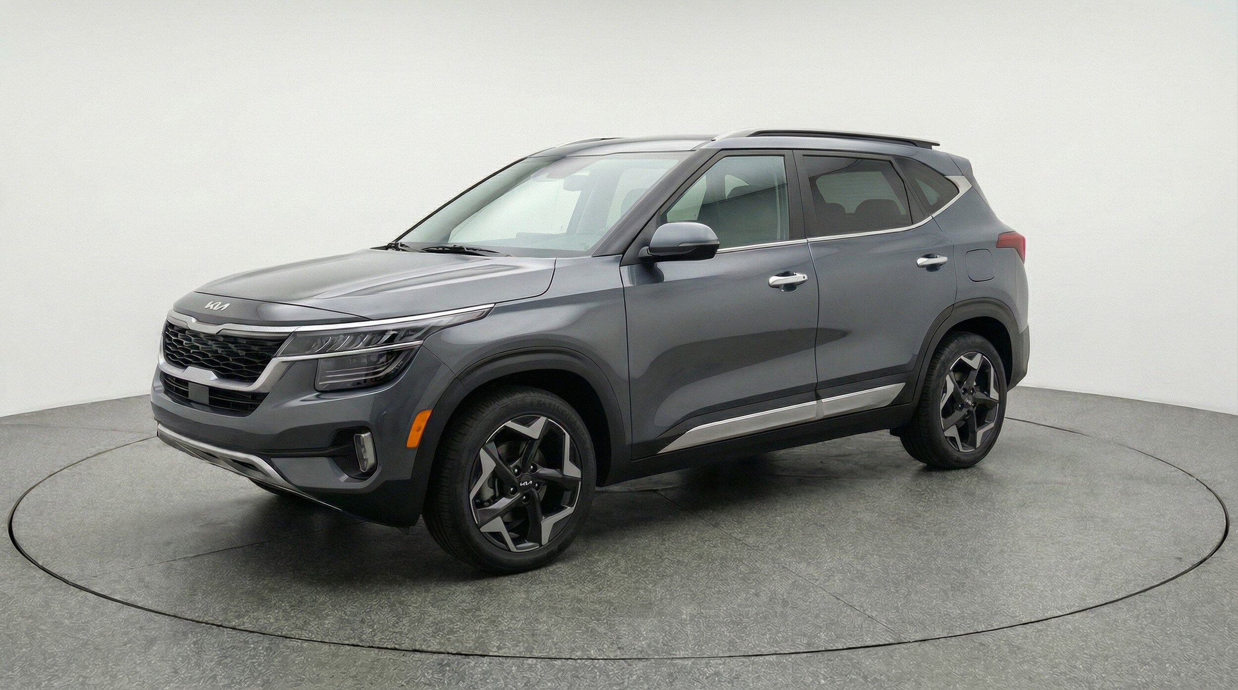 Thumbnail: 2025 Kia Seltos - 3