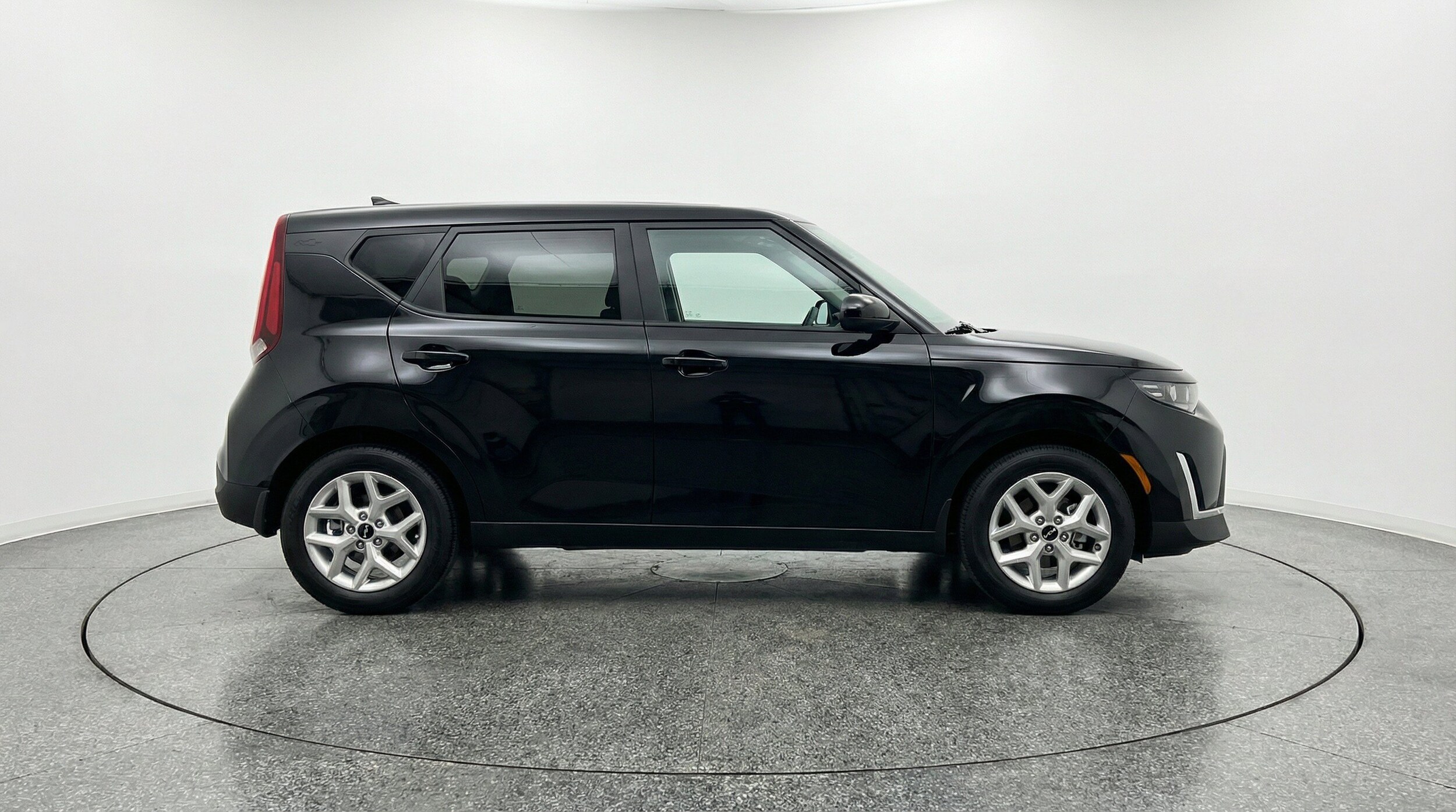 Thumbnail: 2025 Kia Soul - 11