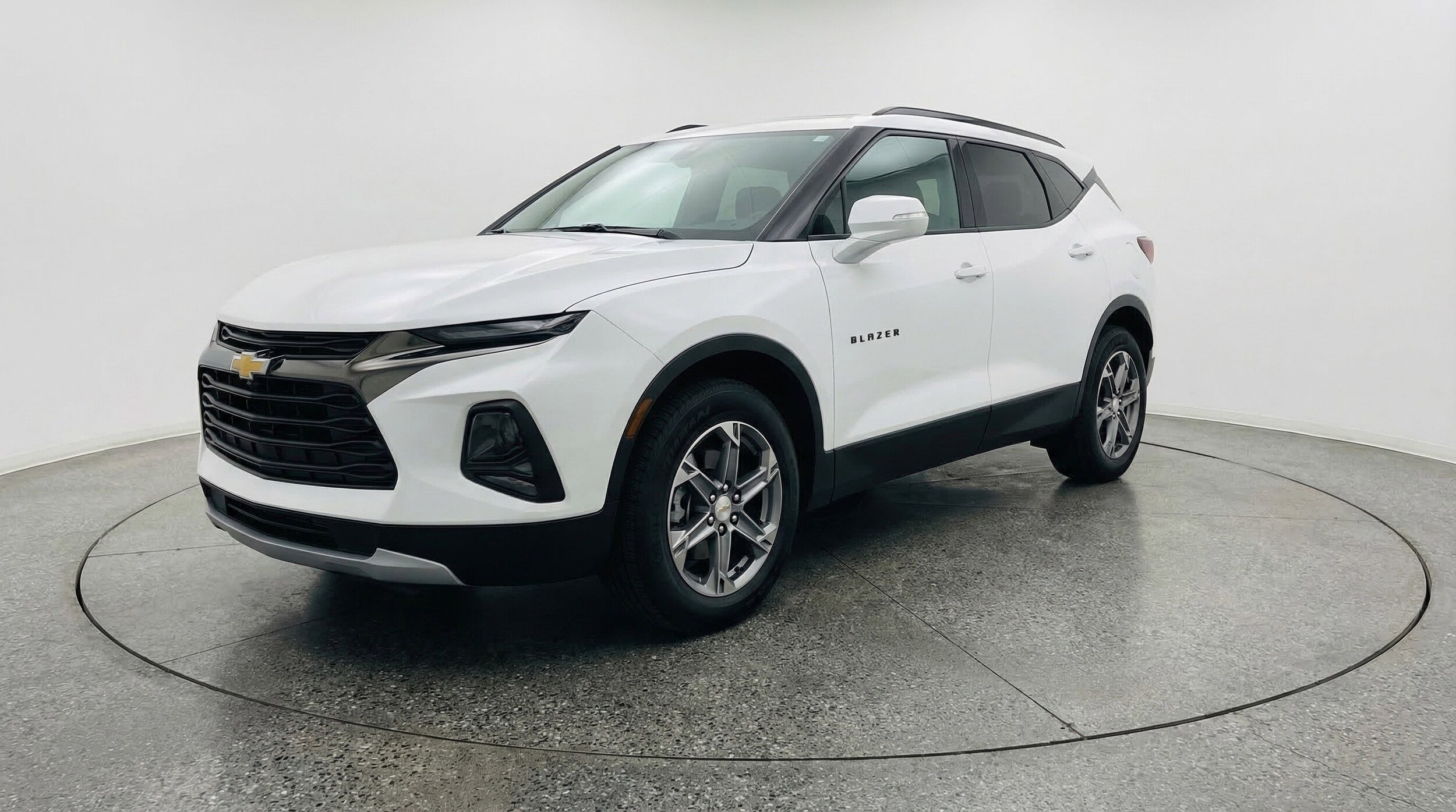 Thumbnail: 2025 Chevrolet Blazer - 3