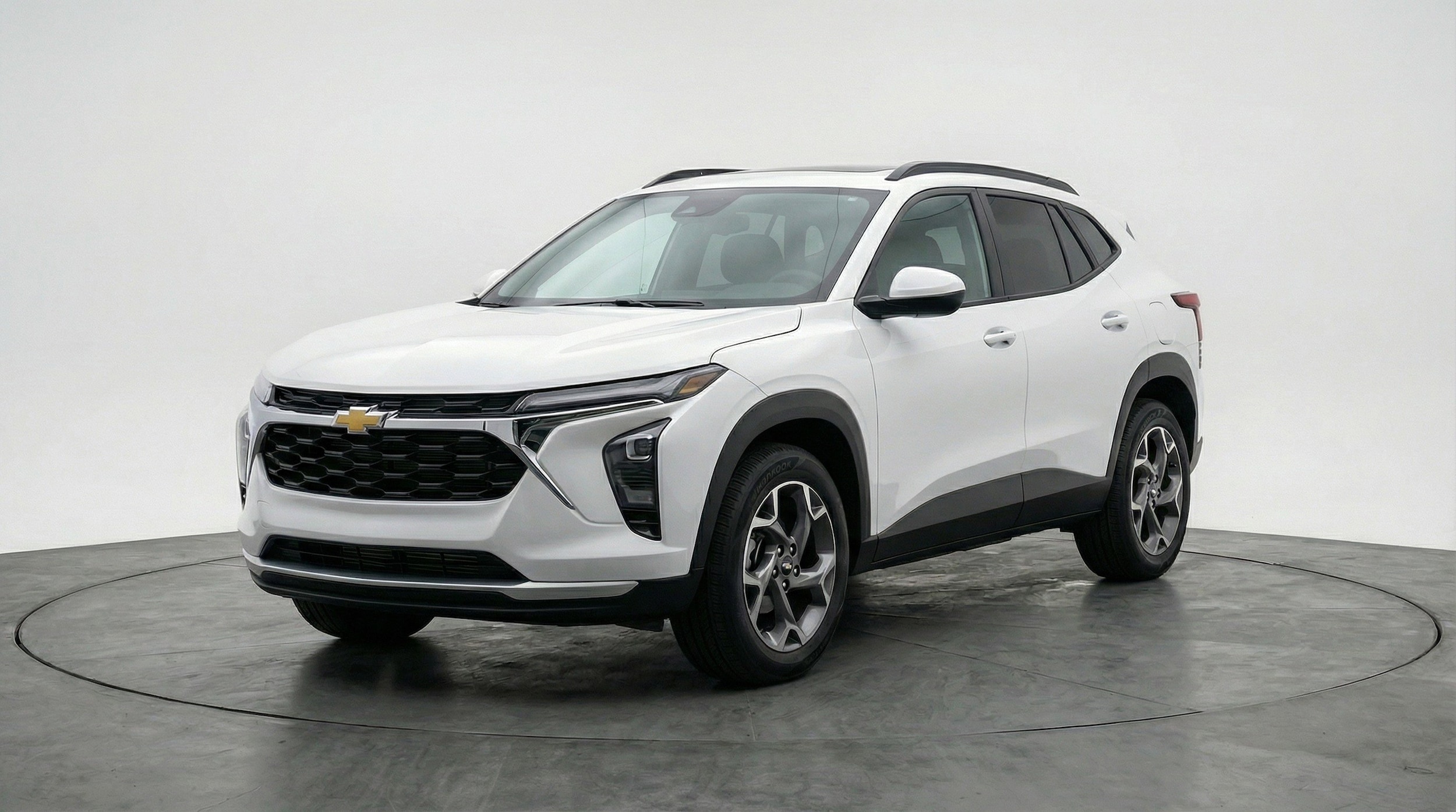 Thumbnail: 2025 Chevrolet Trax - 3