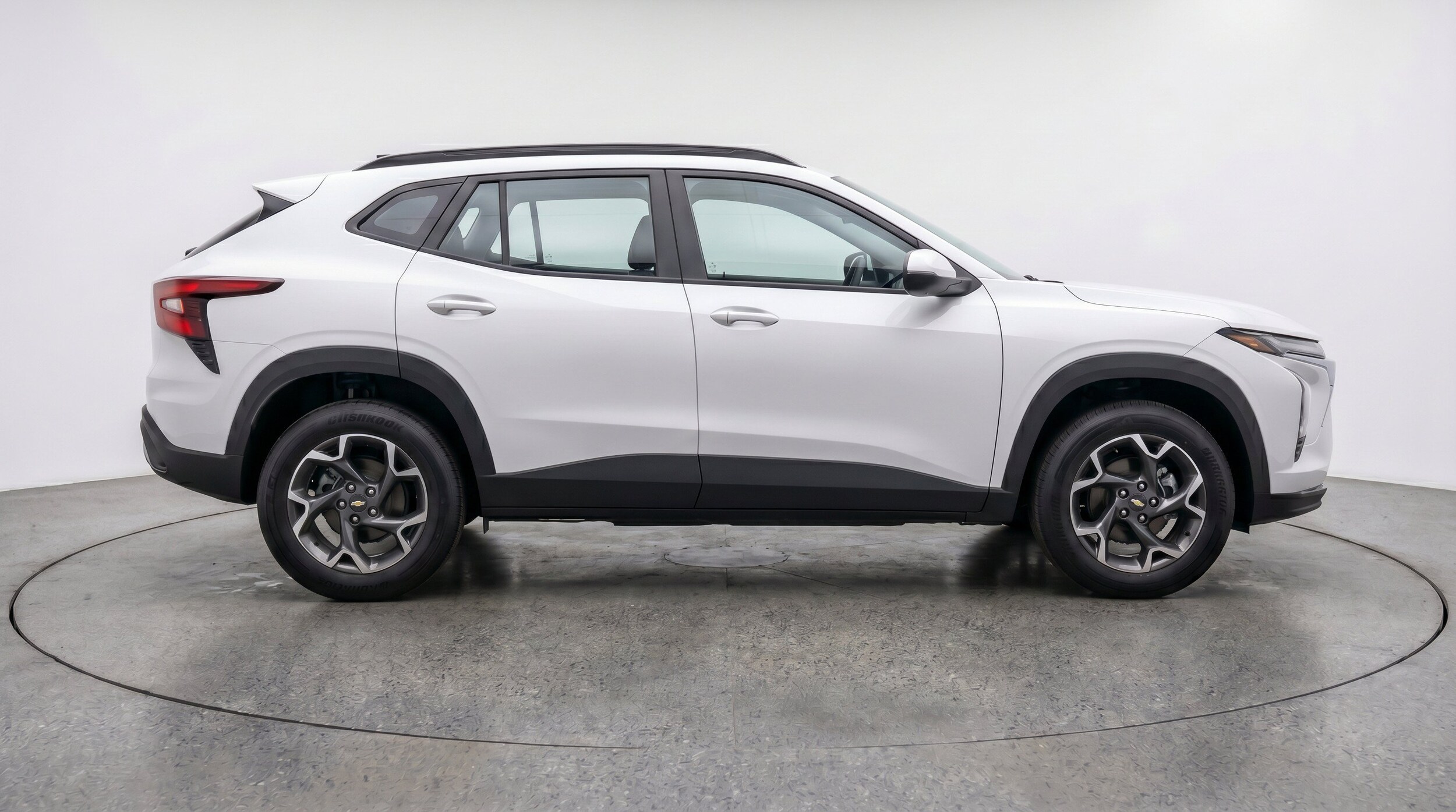 Thumbnail: 2025 Chevrolet Trax - 11