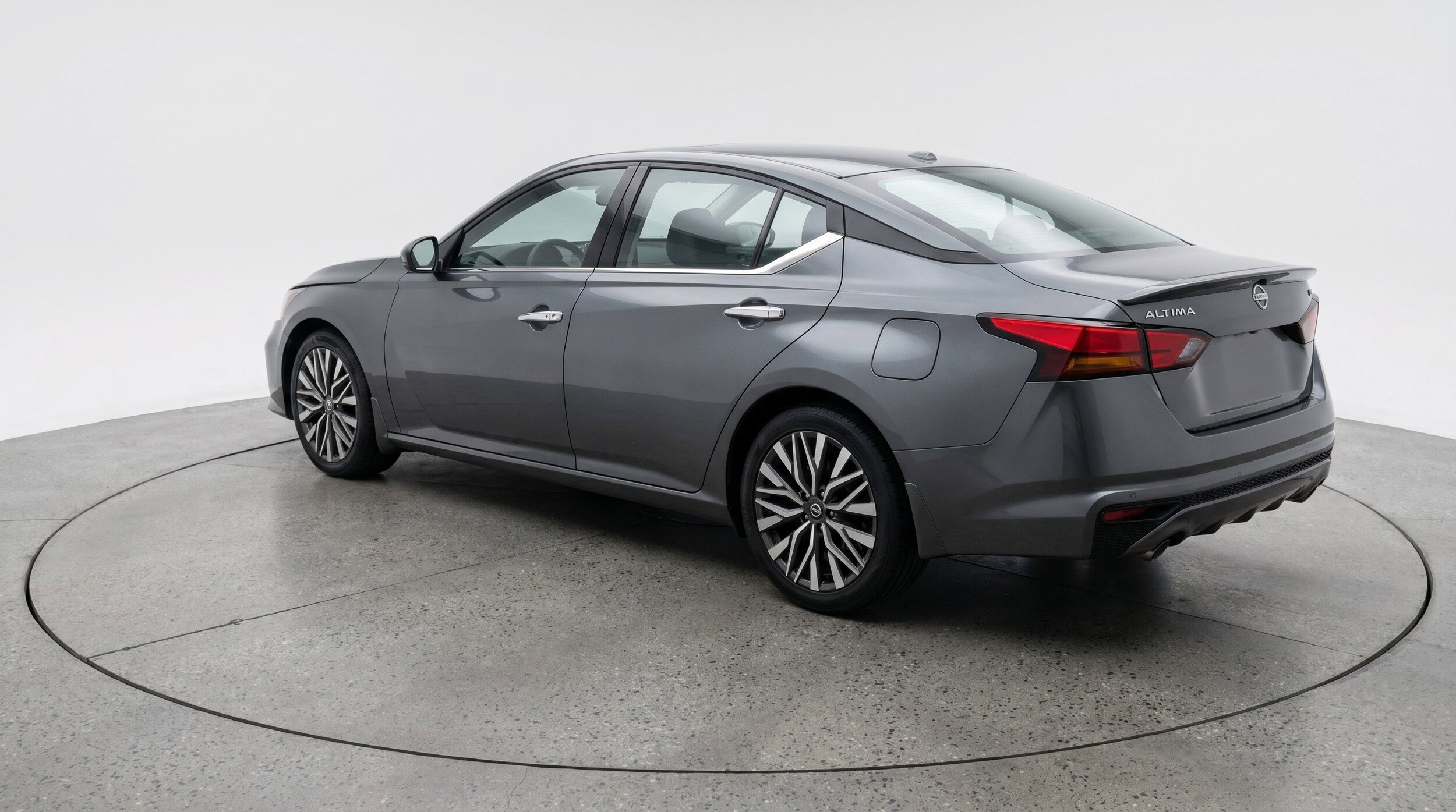 Thumbnail: 2025 Nissan Altima - 6