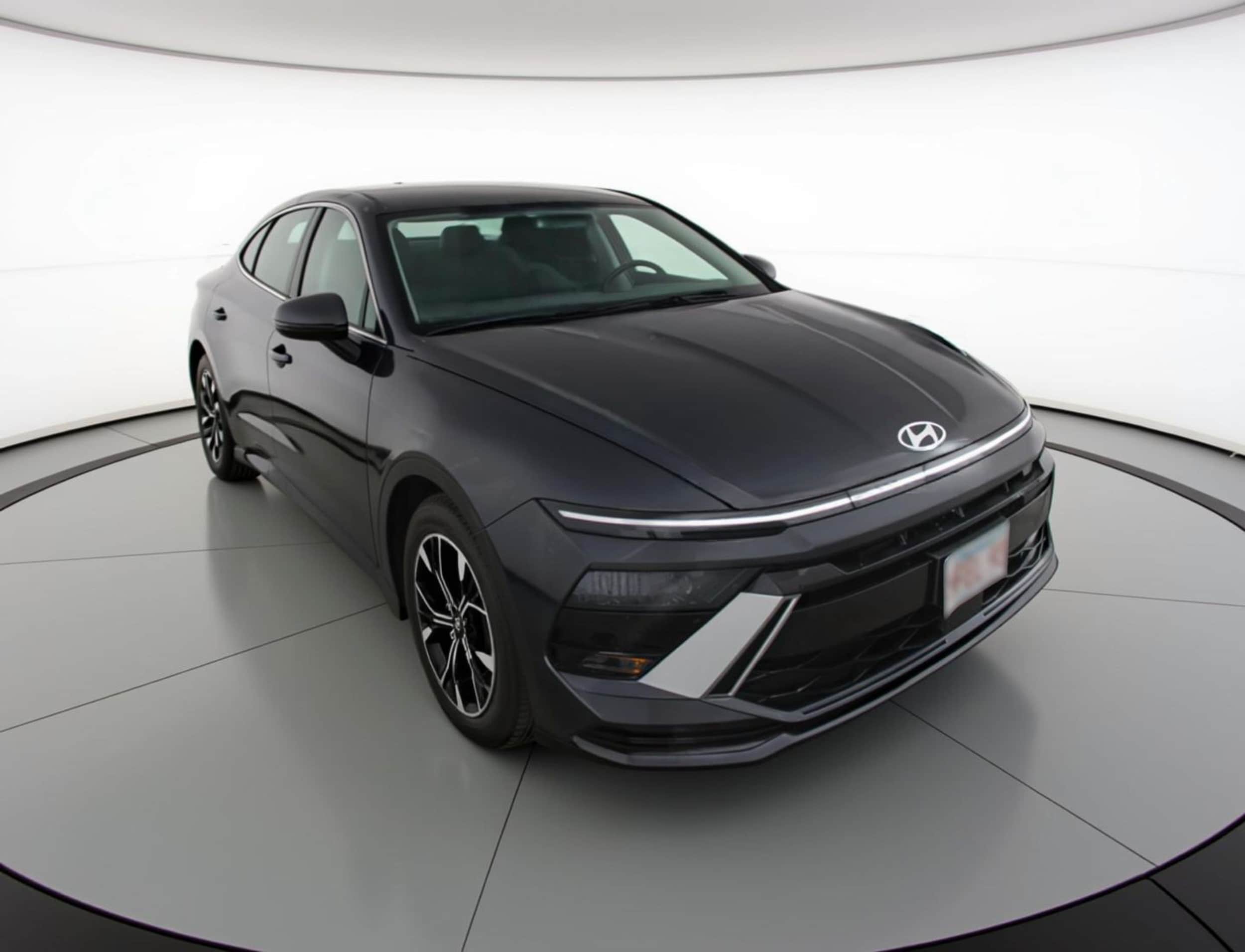 Thumbnail: 2025 Hyundai Sonata - 1