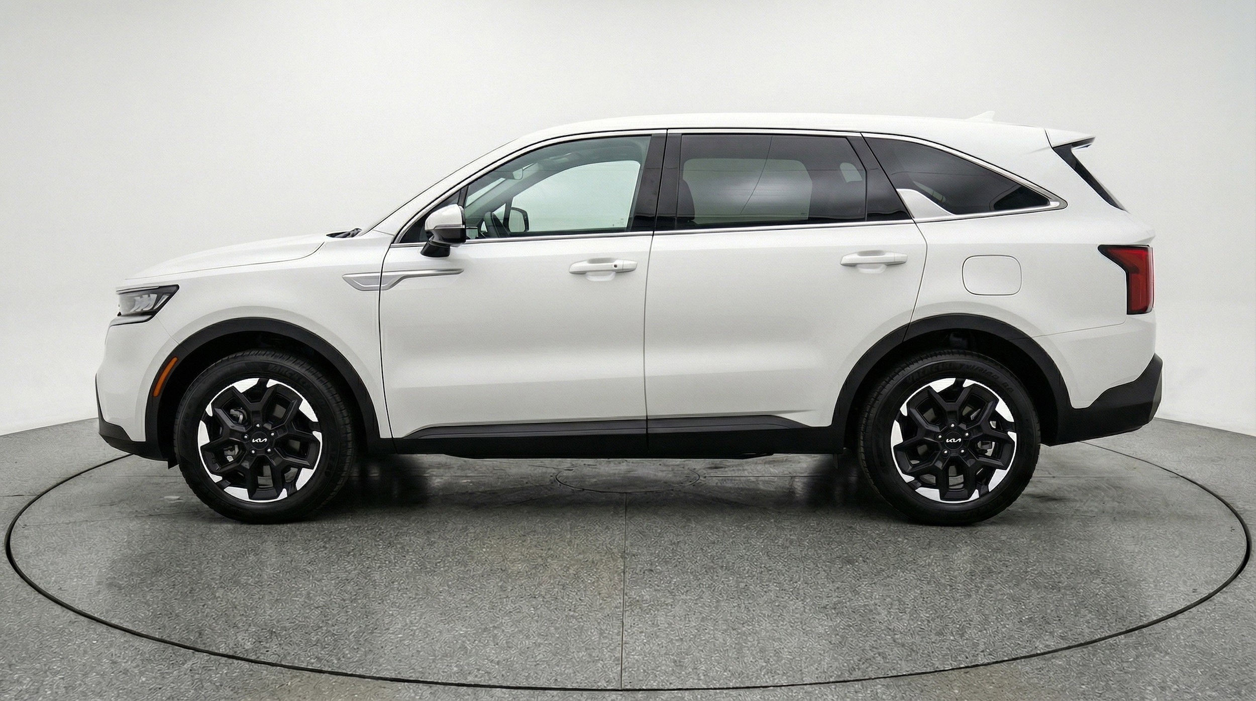 Thumbnail: 2024 Kia Sorento - 5