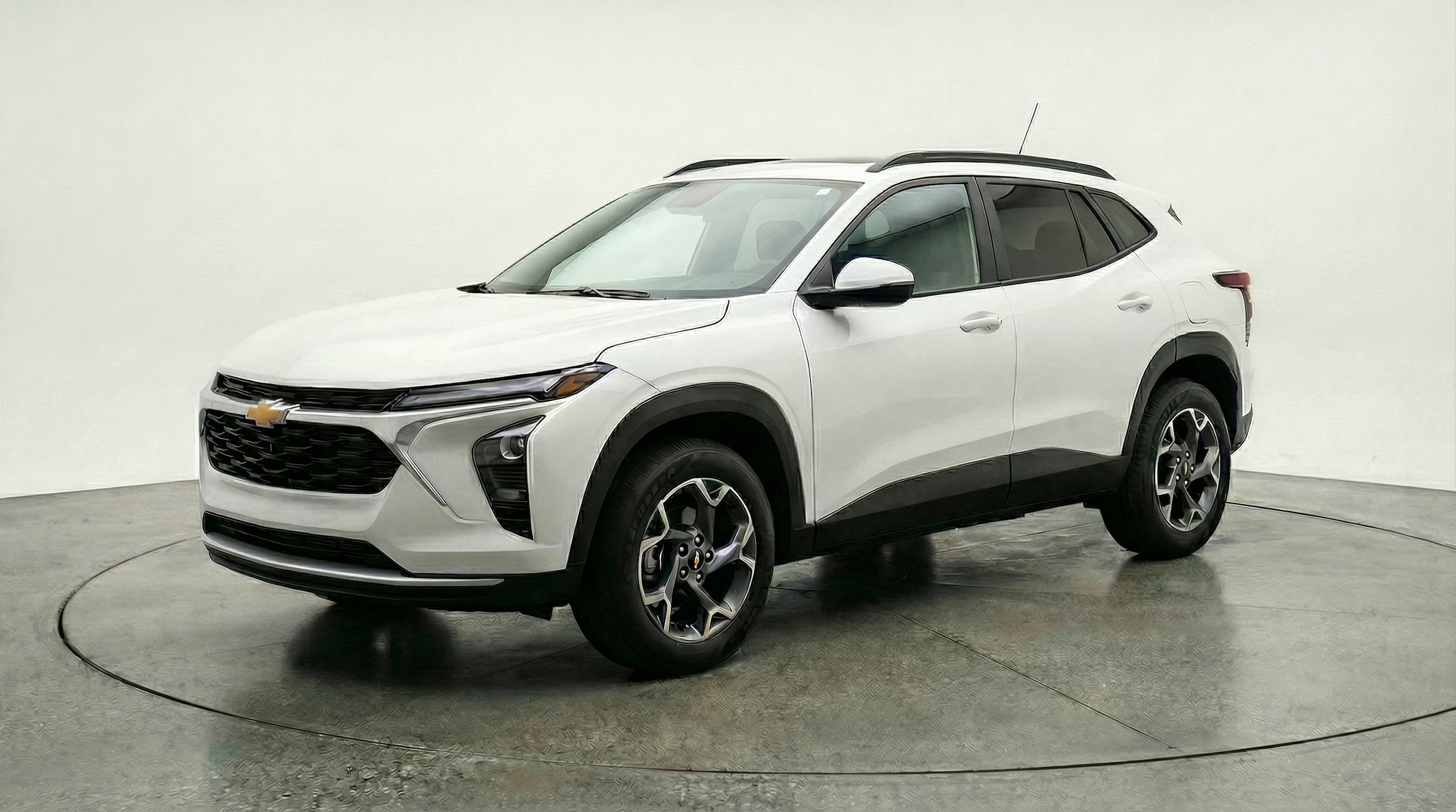 Thumbnail: 2025 Chevrolet Trax - 3