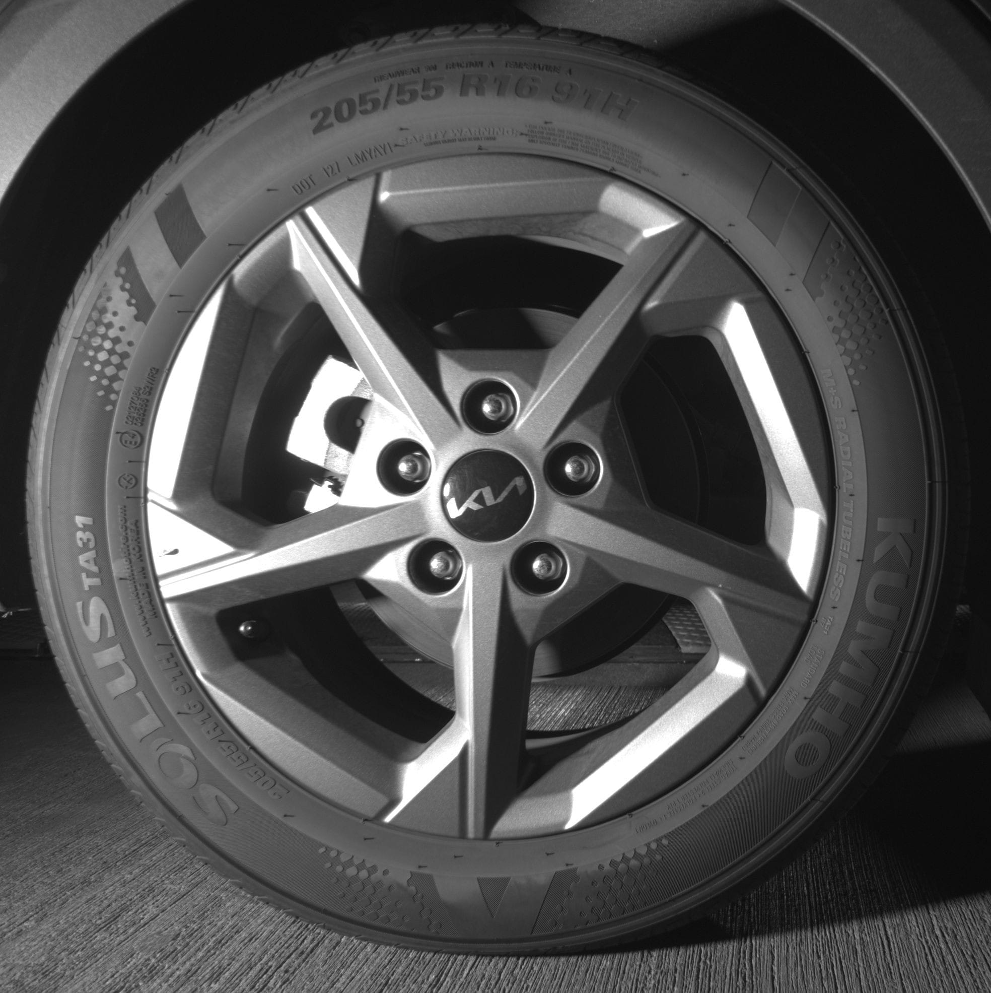 Thumbnail: 2025 Kia K4 - 12