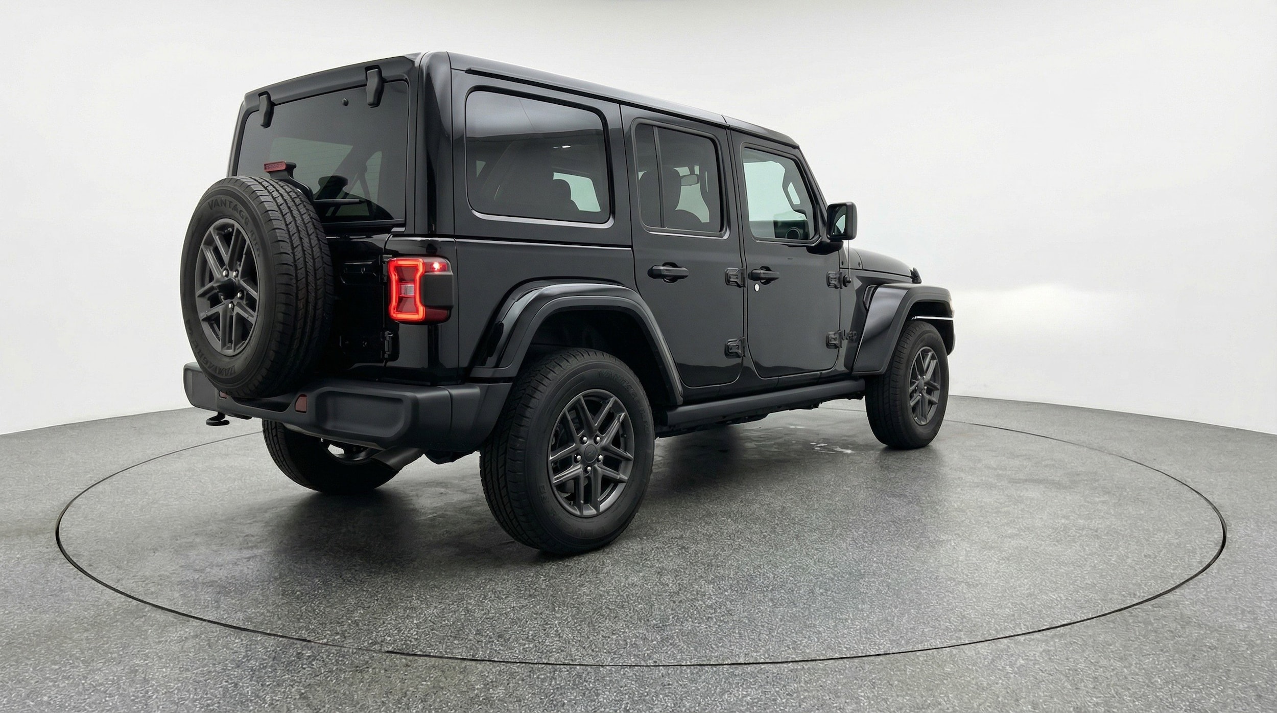 Thumbnail: 2025 Jeep Wrangler - 9