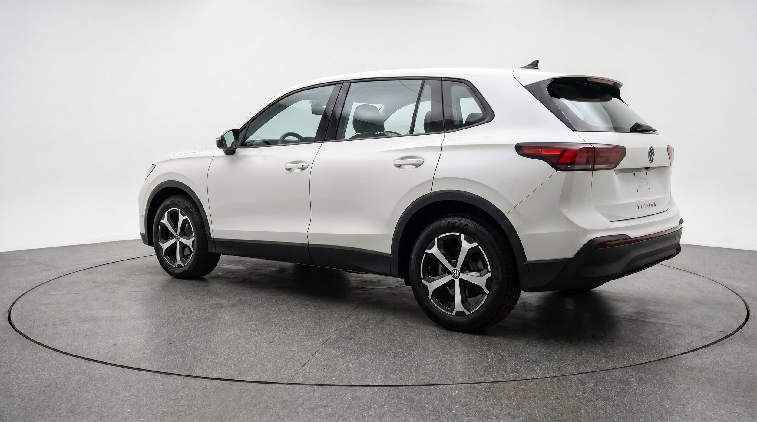 Thumbnail: 2026 Volkswagen Tiguan - 6