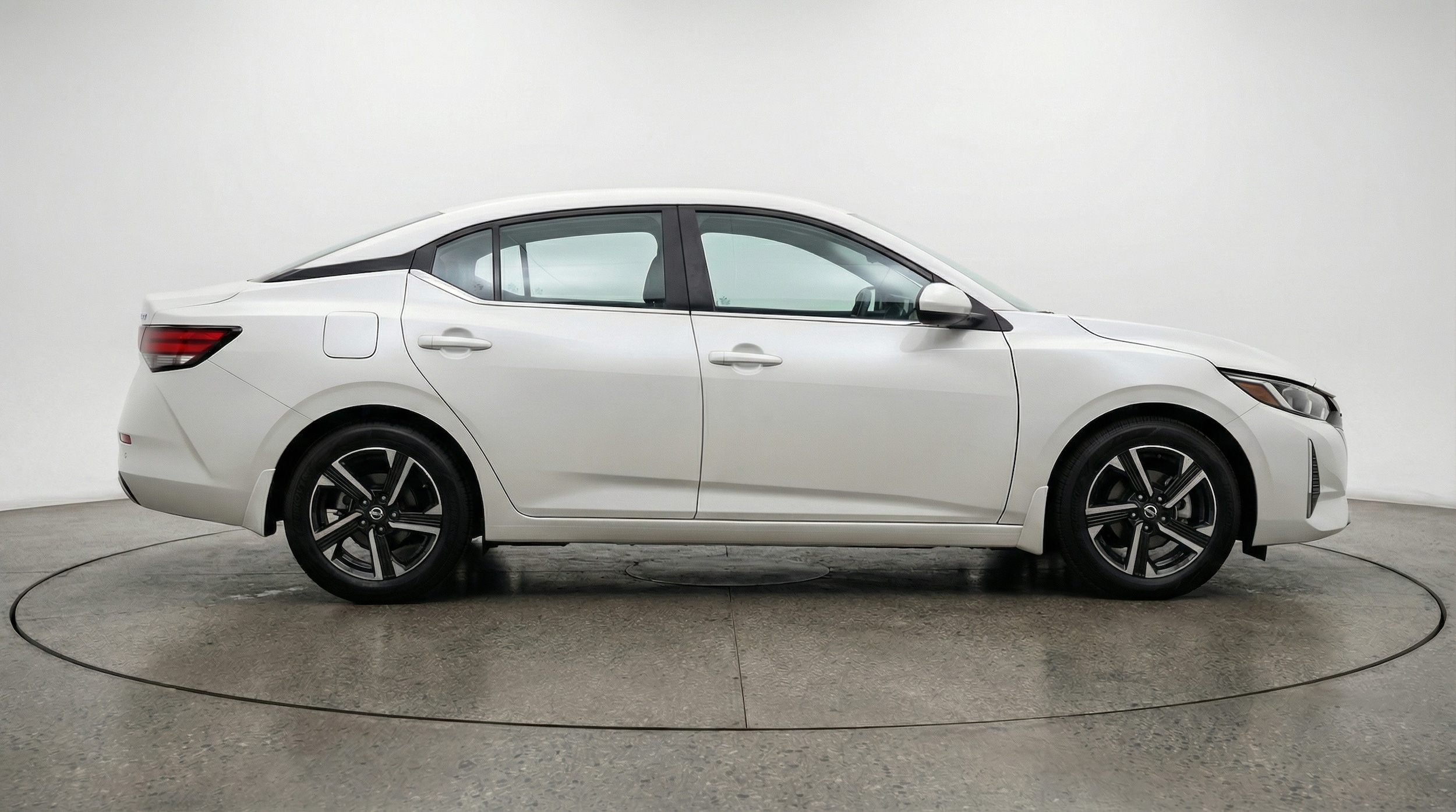 Thumbnail: 2025 Nissan Sentra - 8