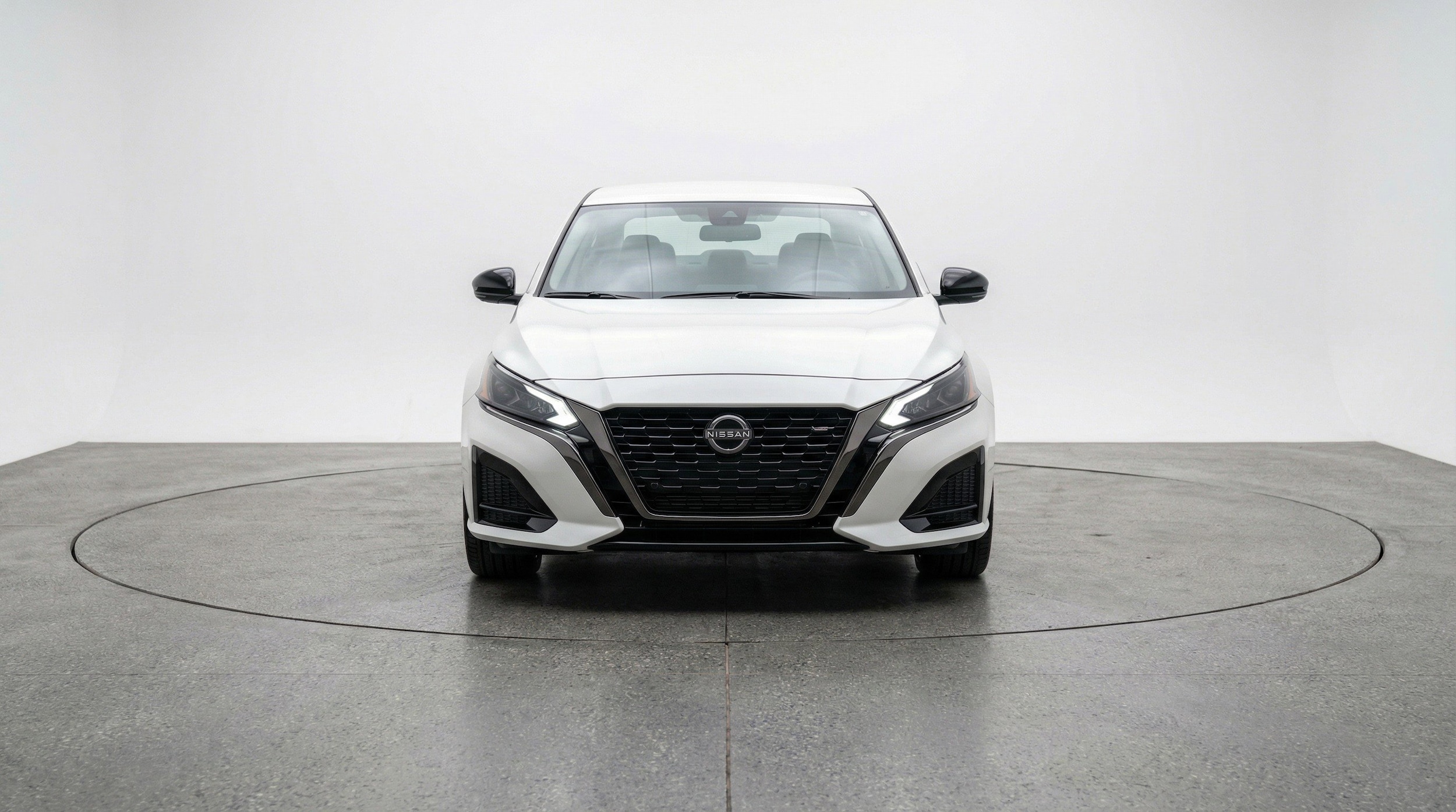 Thumbnail: 2025 Nissan Altima - 2