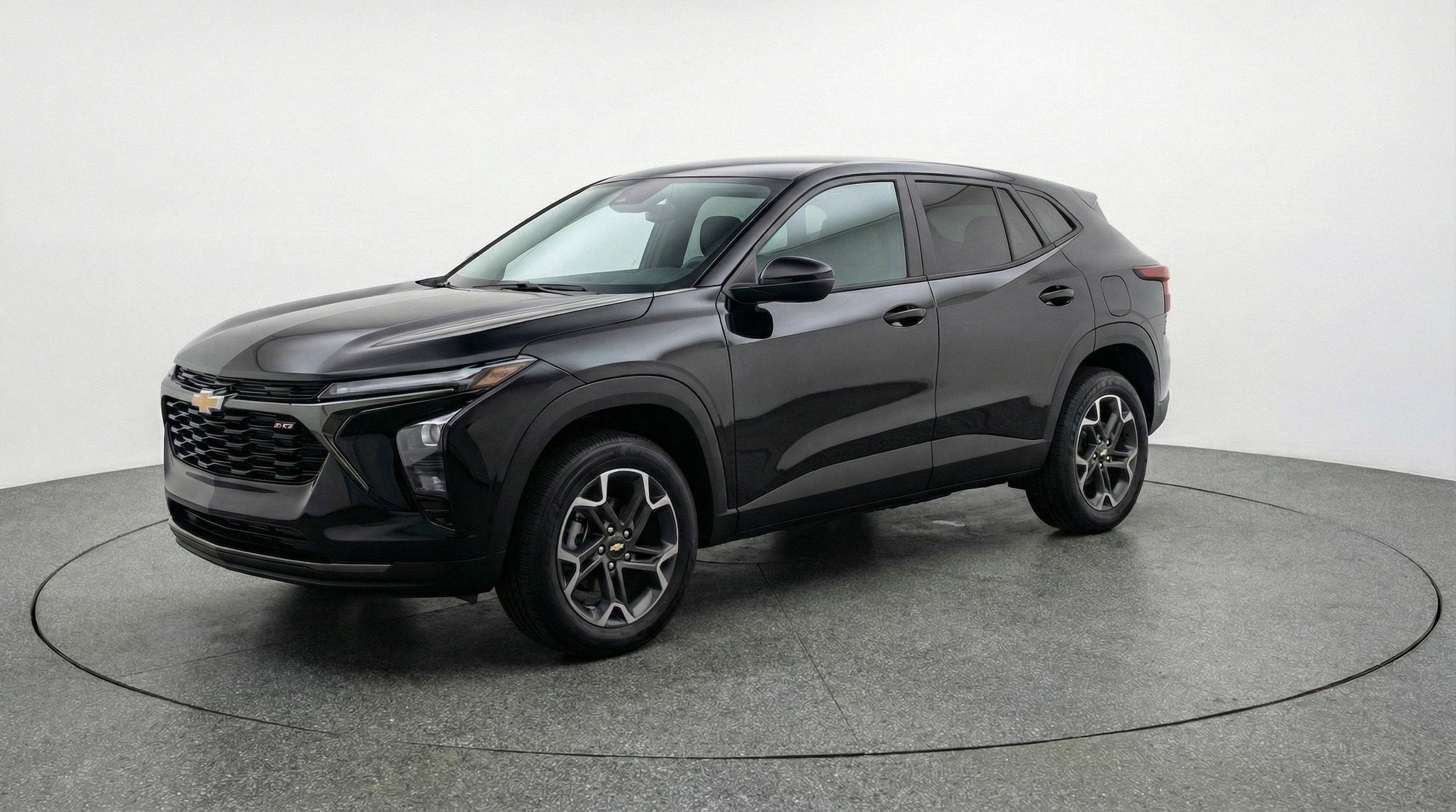 Thumbnail: 2025 Chevrolet Trax - 3