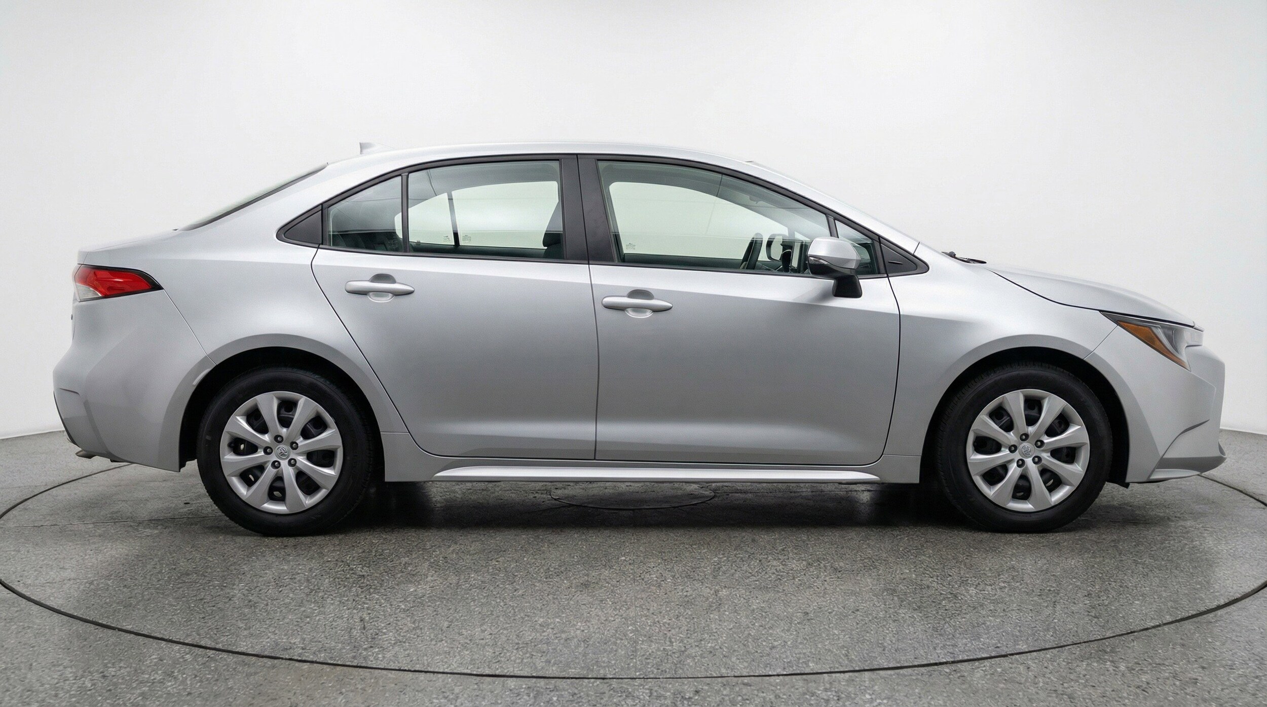 Thumbnail: 2025 Toyota Corolla - 11