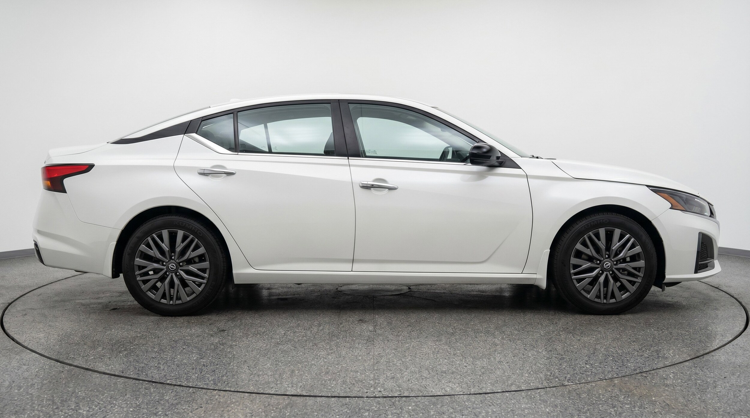 Thumbnail: 2025 Nissan Altima - 11