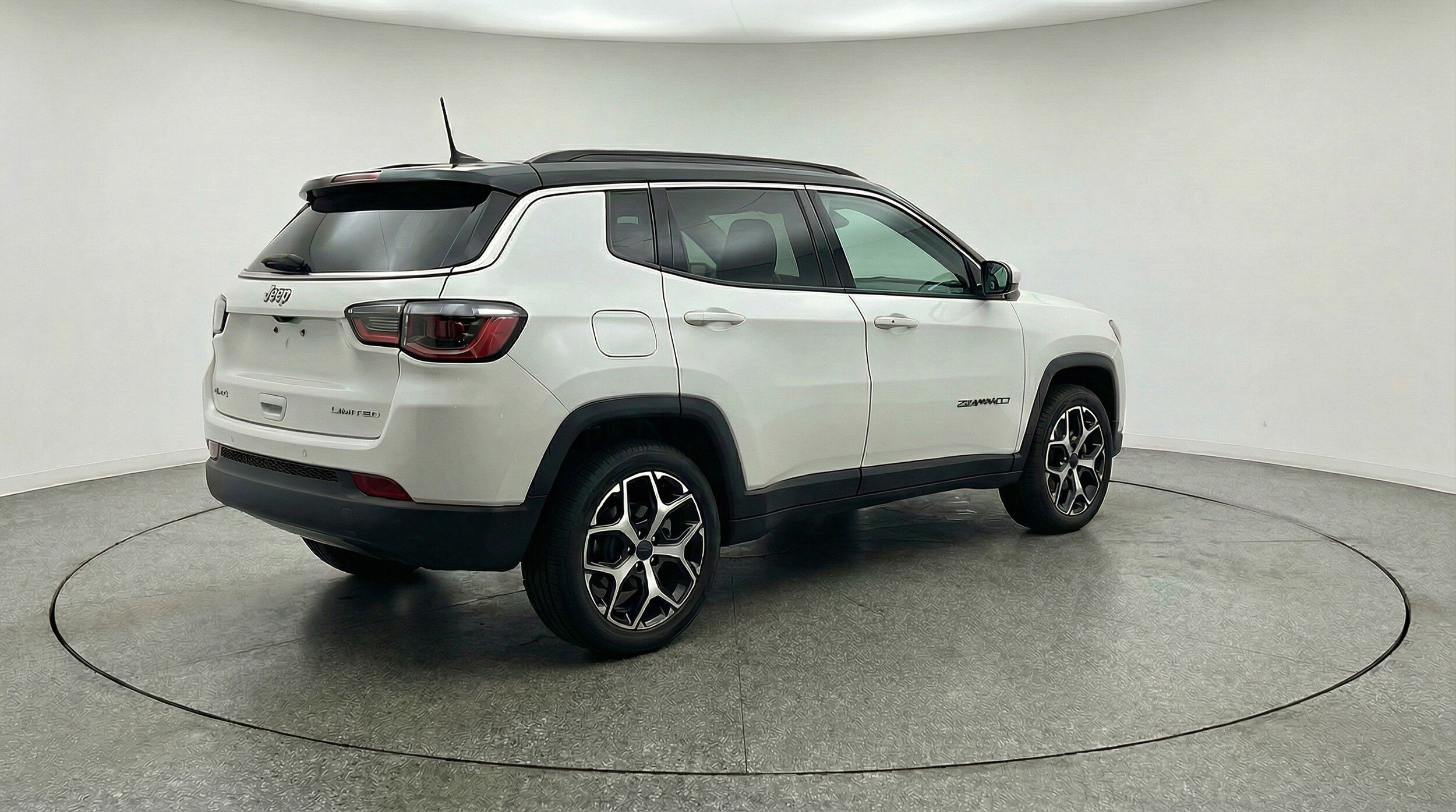 Thumbnail: 2025 Jeep Compass - 9