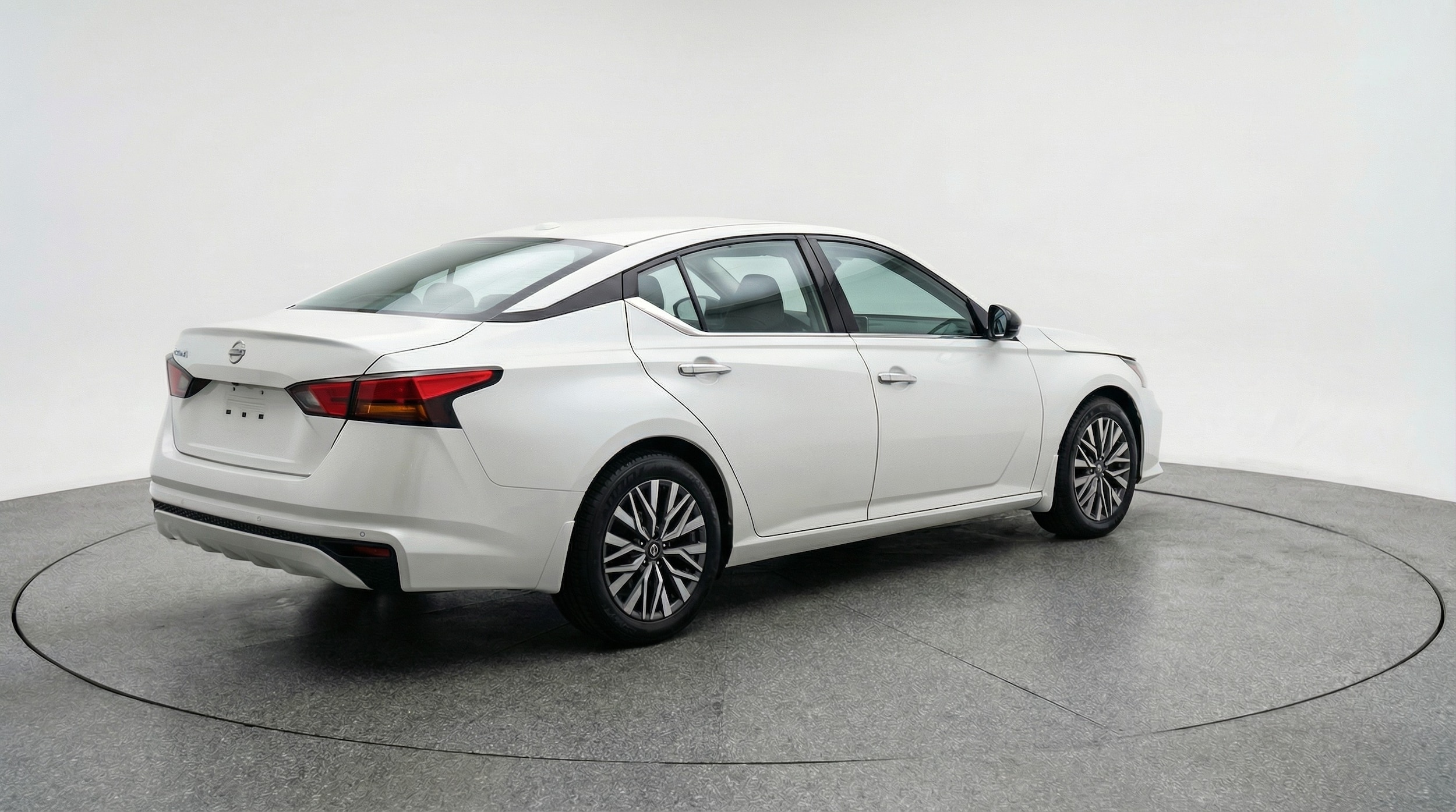 Thumbnail: 2025 Nissan Altima - 7