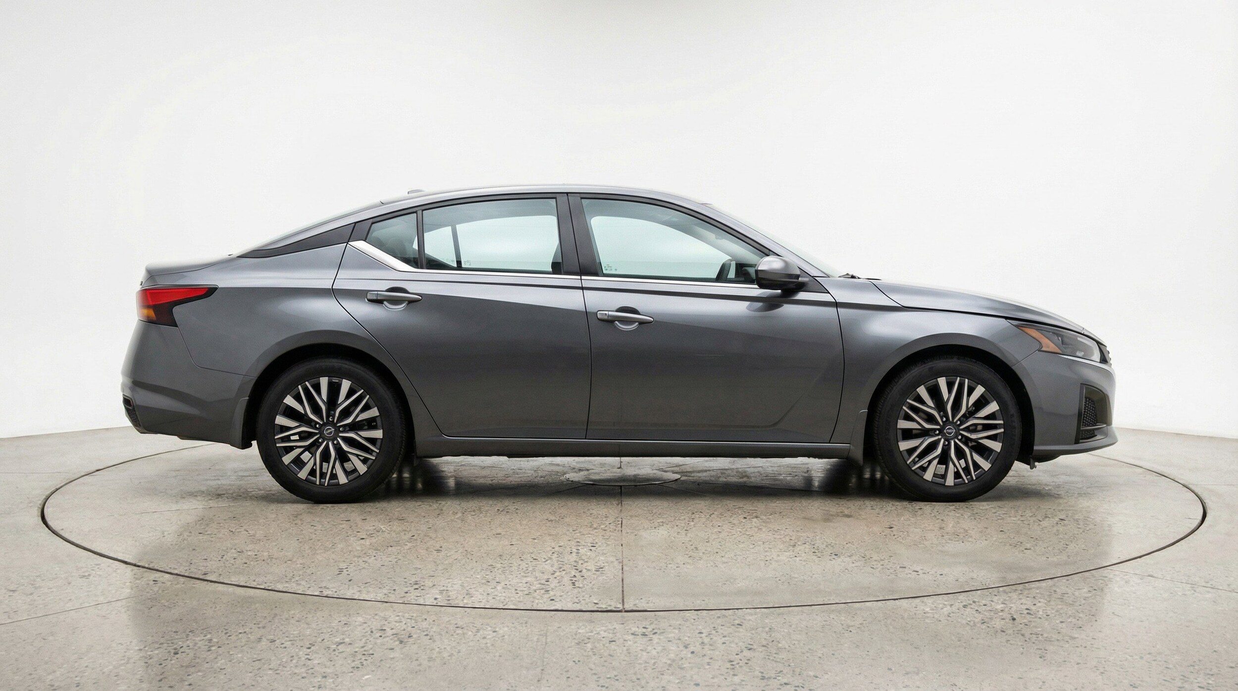 Thumbnail: 2025 Nissan Altima - 11