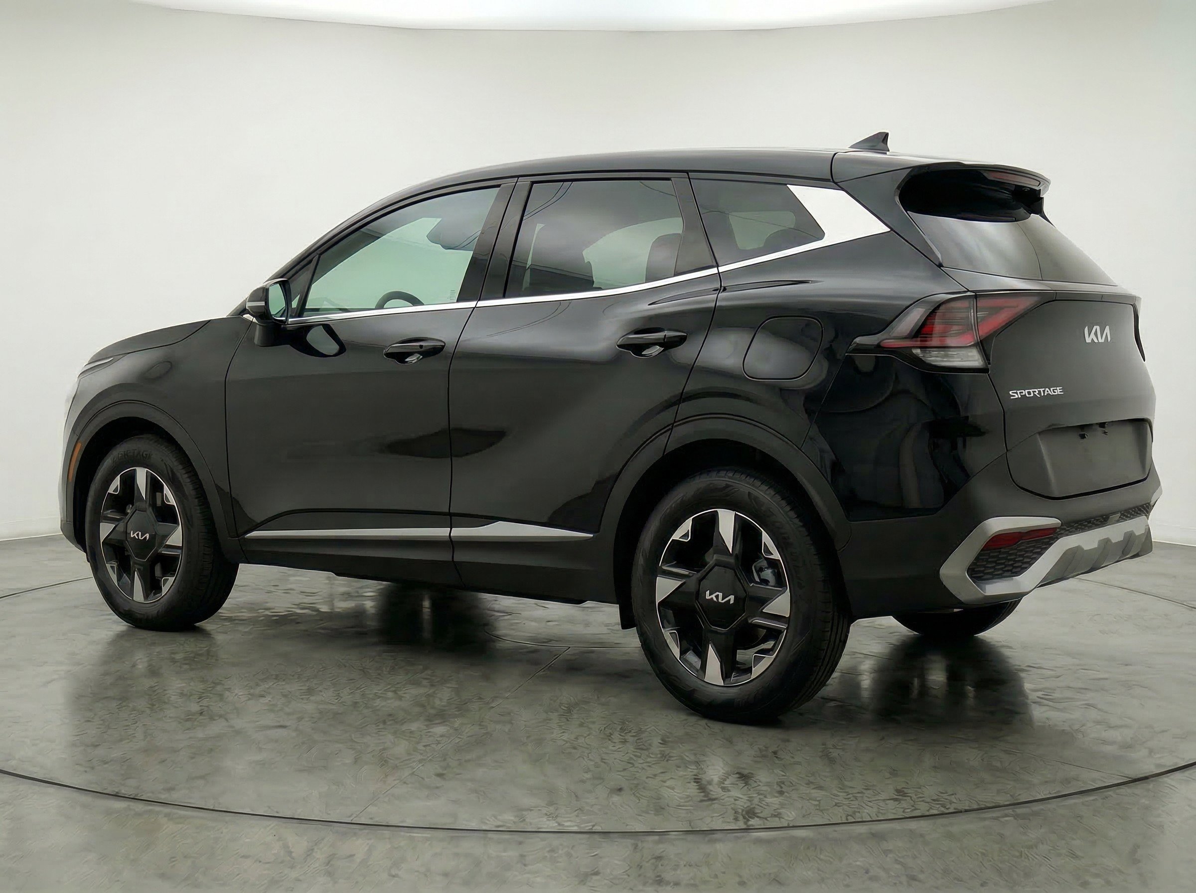 Thumbnail: 2026 Kia Sportage - 6