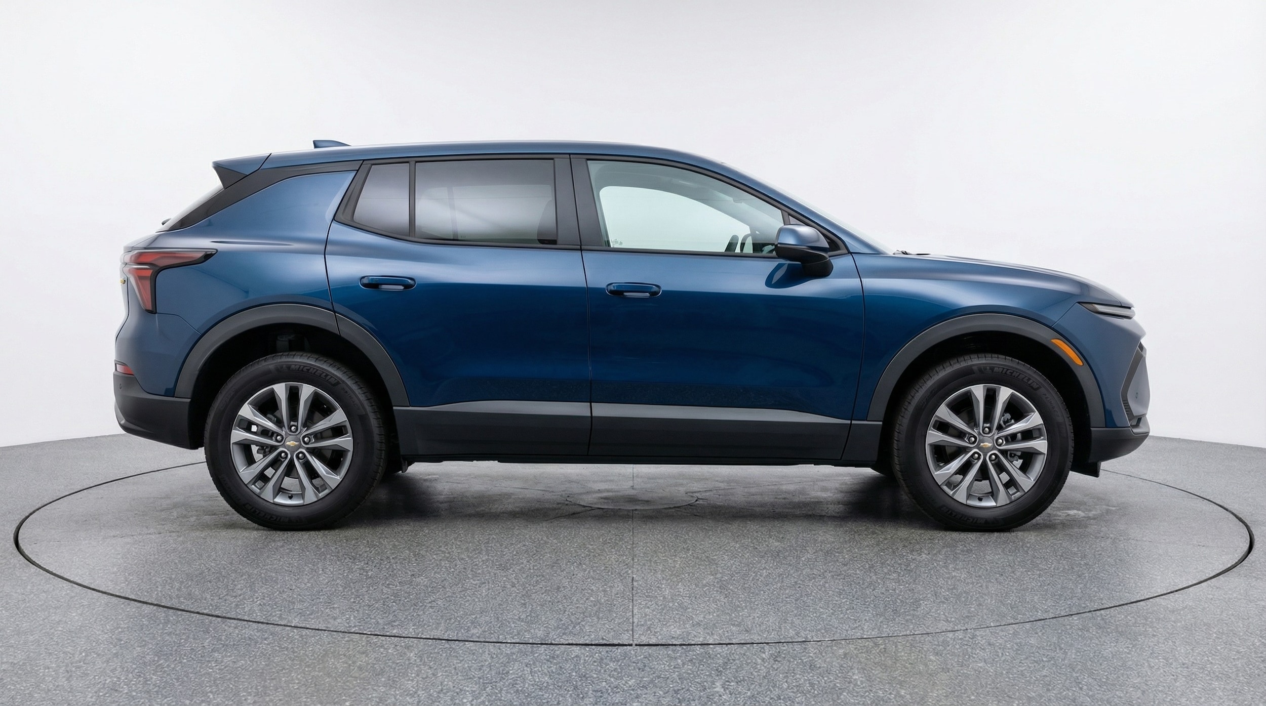 Thumbnail: 2025 Chevrolet Equinox - 8