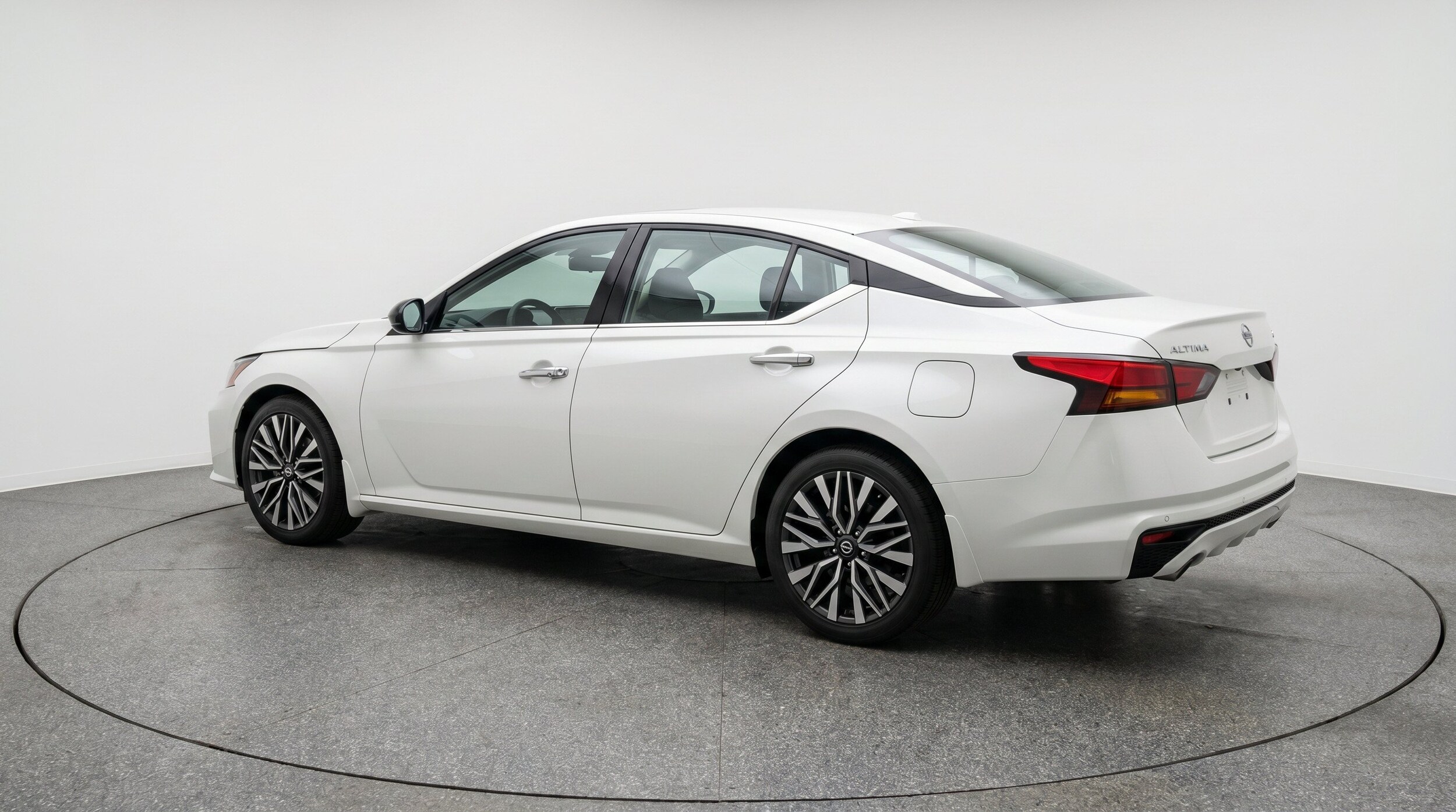Thumbnail: 2025 Nissan Altima - 6