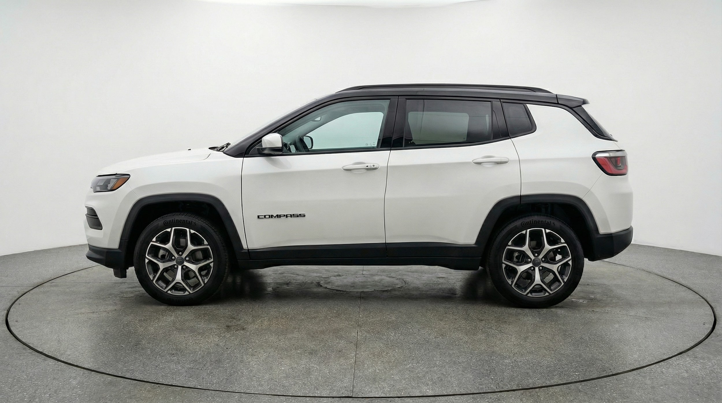 Thumbnail: 2025 Jeep Compass - 4
