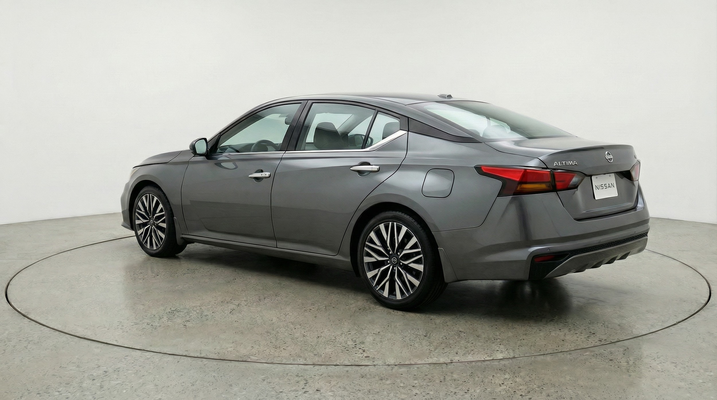 Thumbnail: 2025 Nissan Altima - 5