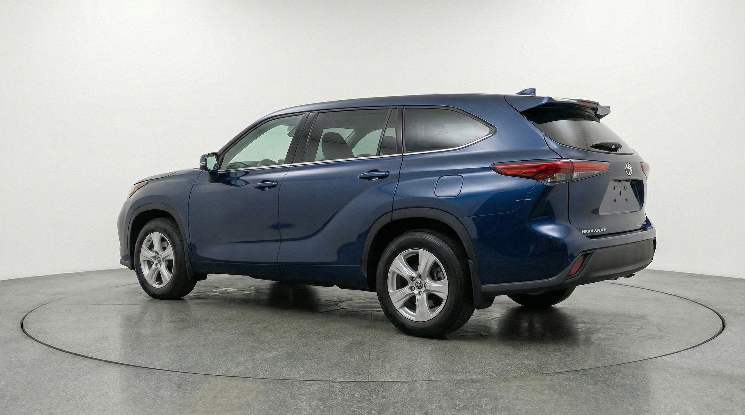 Thumbnail: 2025 Toyota Highlander - 6