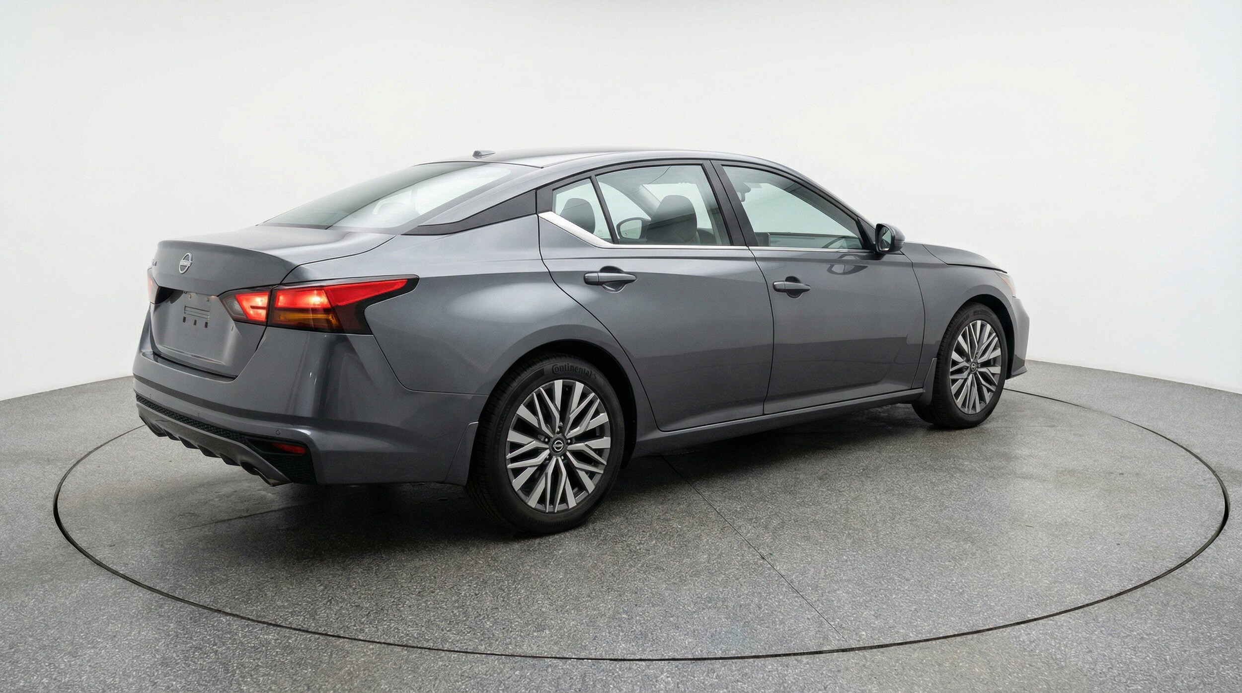 Thumbnail: 2025 Nissan Altima - 9