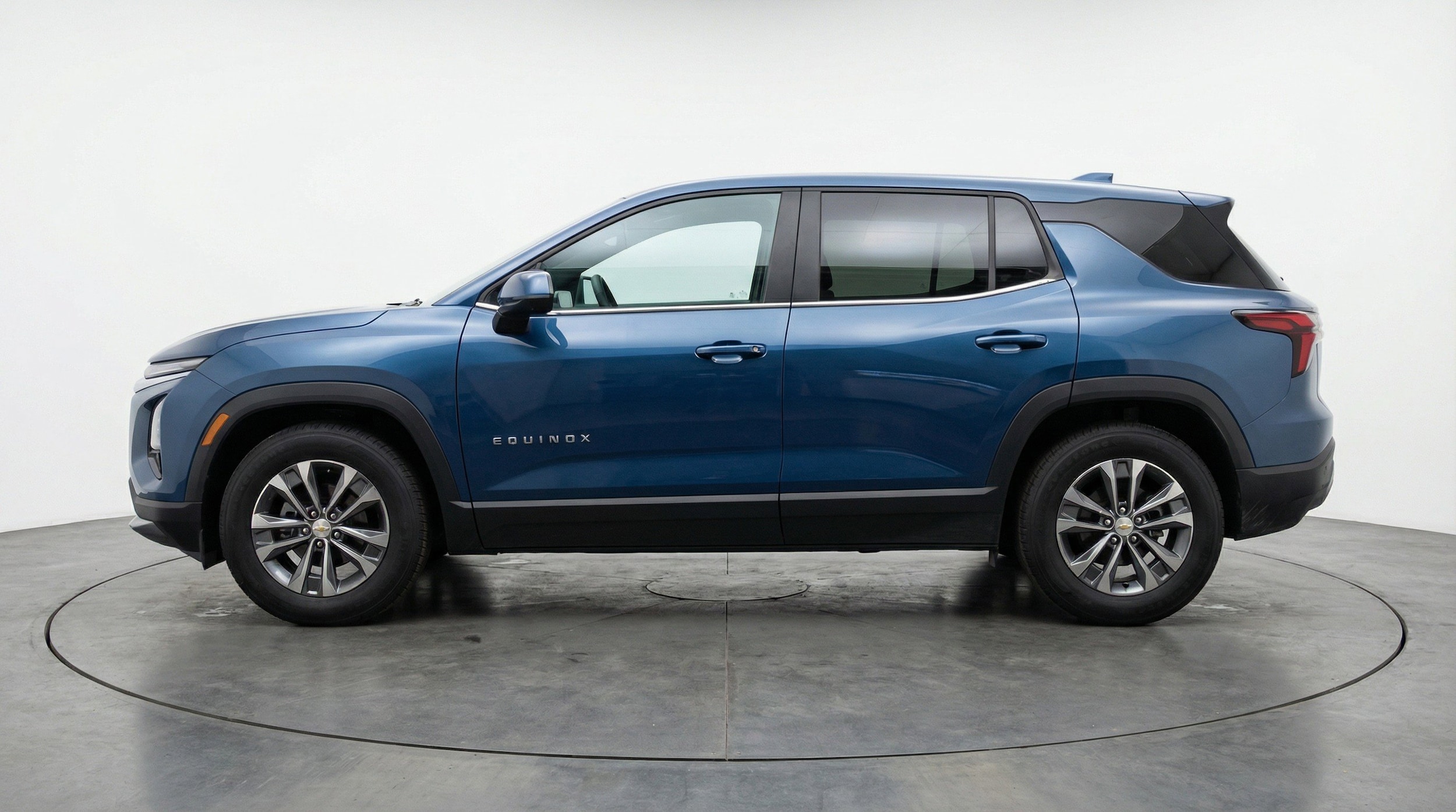 Thumbnail: 2025 Chevrolet Equinox - 5
