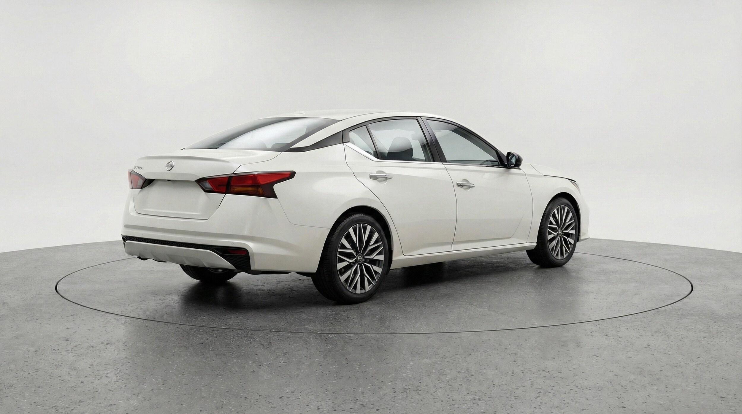 Thumbnail: 2025 Nissan Altima - 9