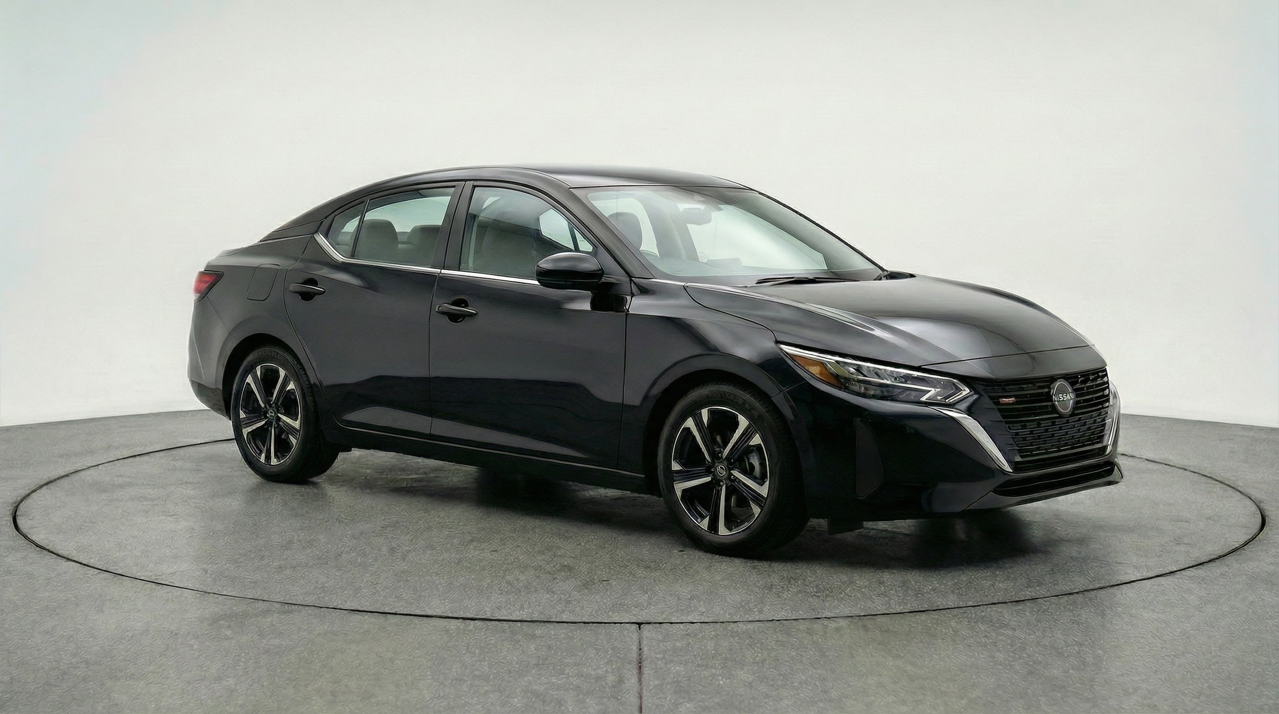 Thumbnail: 2025 Nissan Sentra - 1