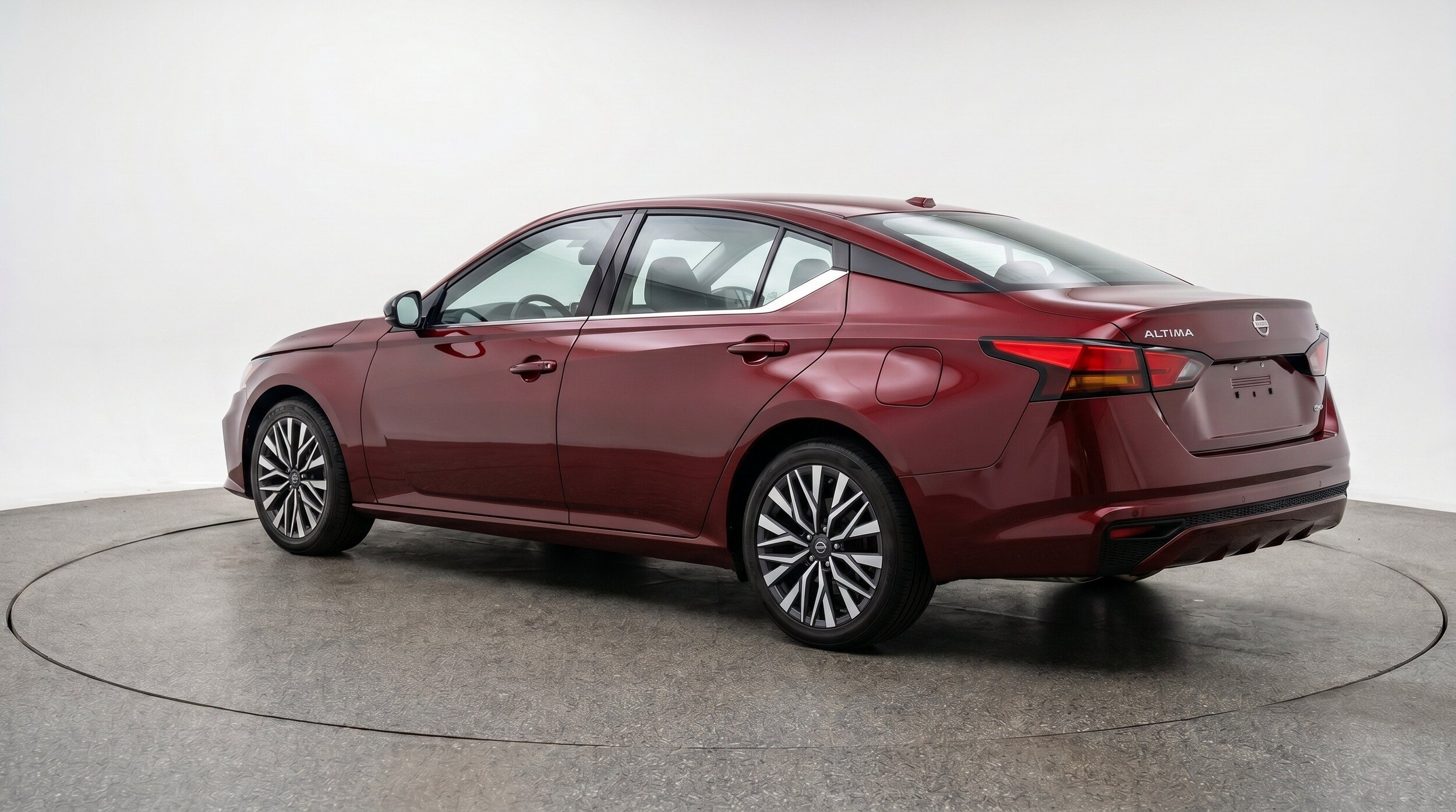 Thumbnail: 2025 Nissan Altima - 6