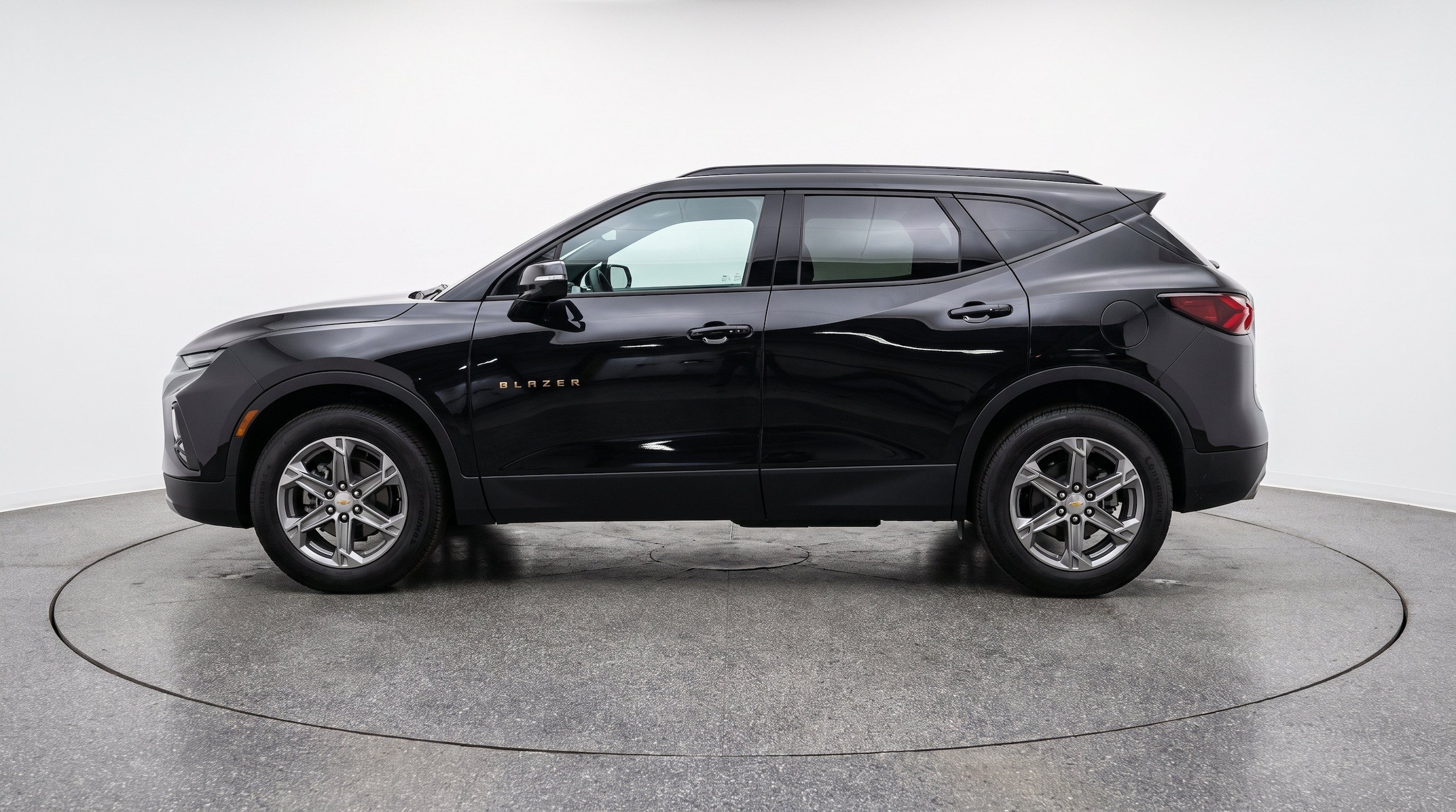 Thumbnail: 2026 Chevrolet Blazer - 5